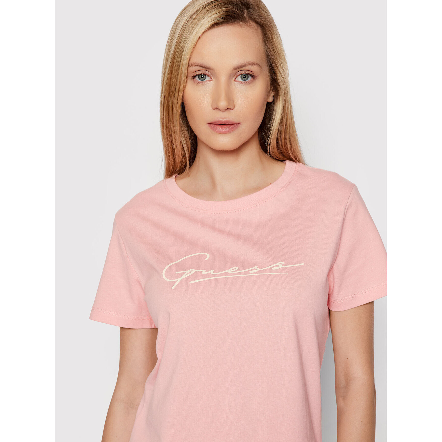 Guess T-Shirt V2RI11 I3Z11 Růžová Regular Fit - Pepit.cz