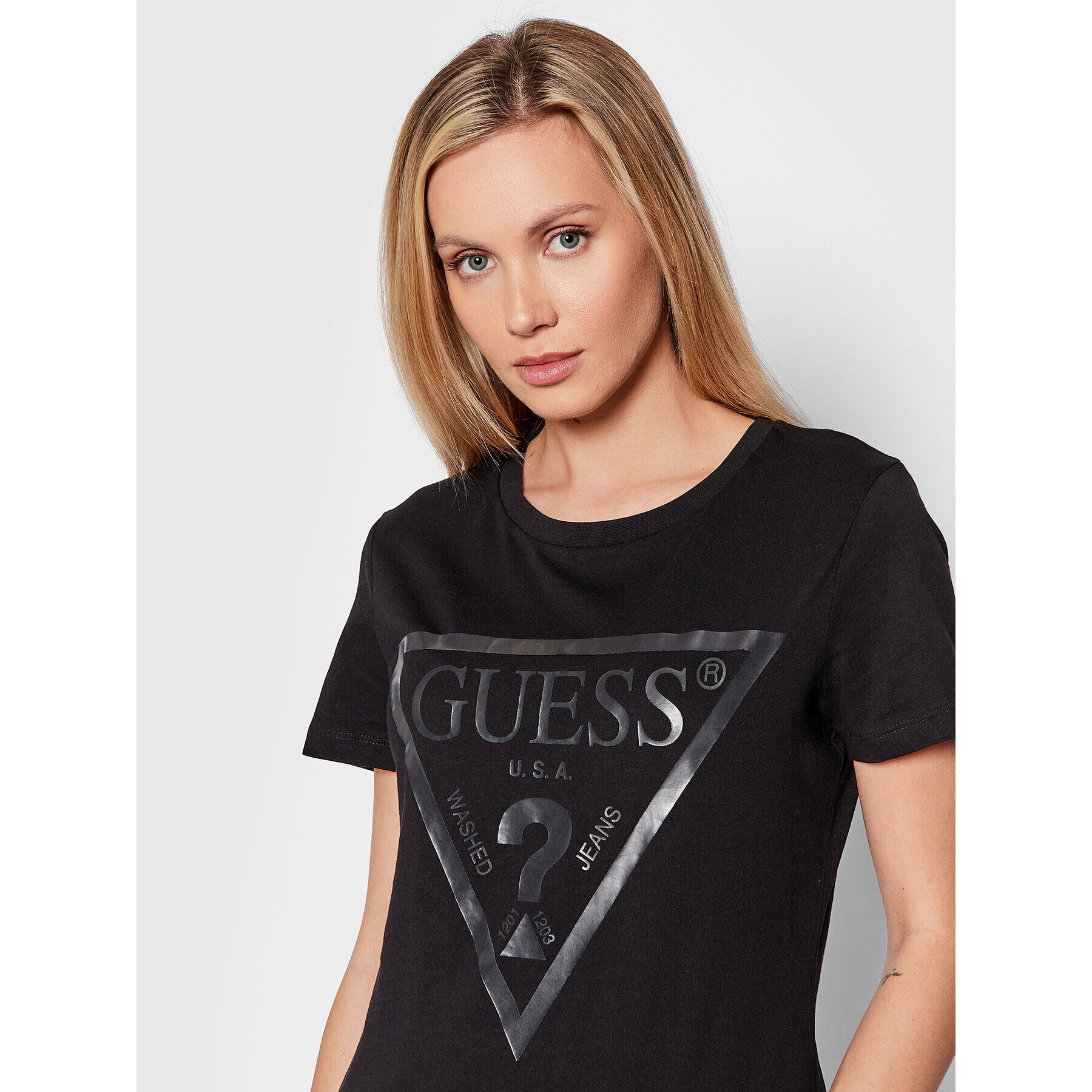 Guess T-Shirt V2RI13 K8HM0 Černá Regular Fit - Pepit.cz