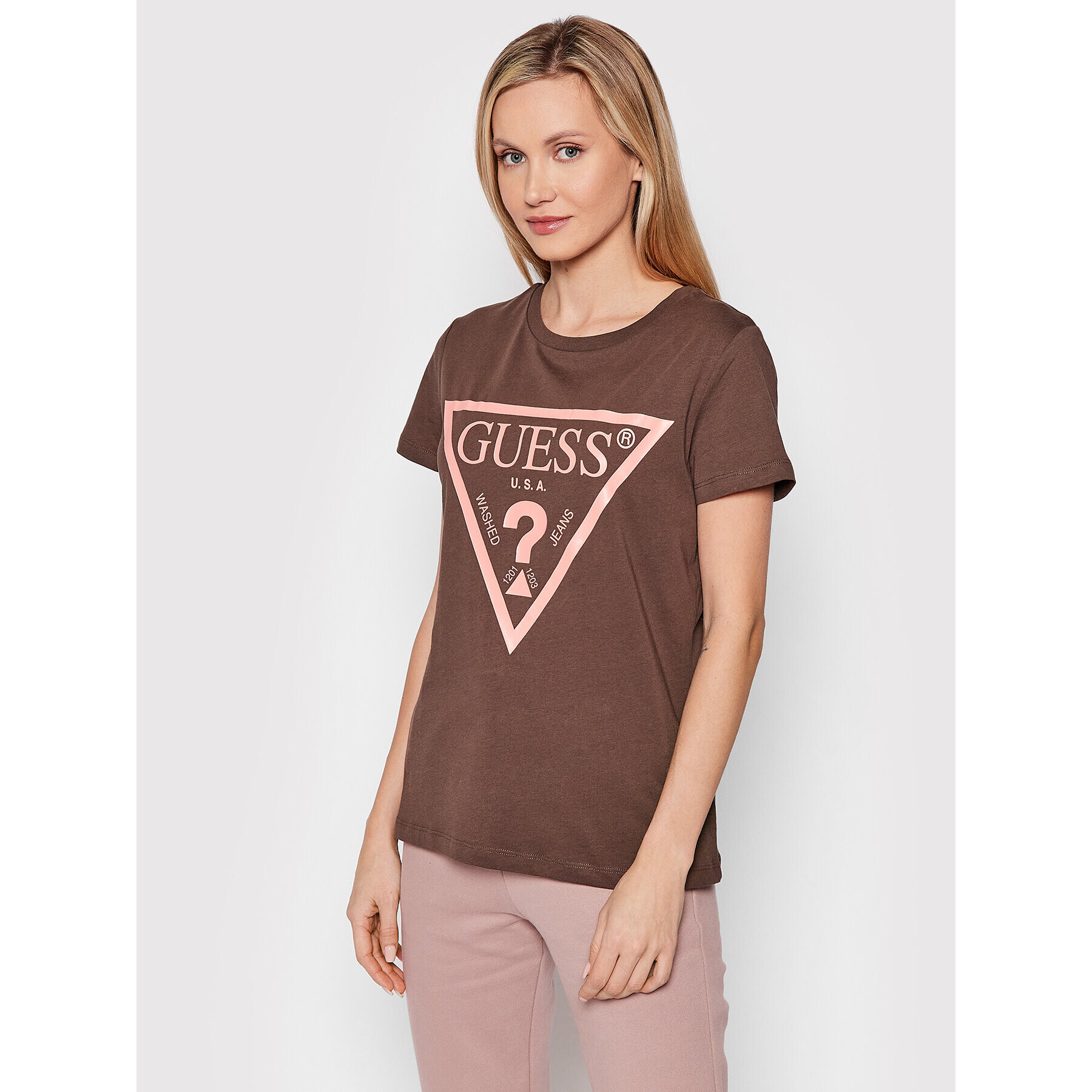 Guess T-Shirt V2RI13 K8HM0 Hnědá Regular Fit - Pepit.cz