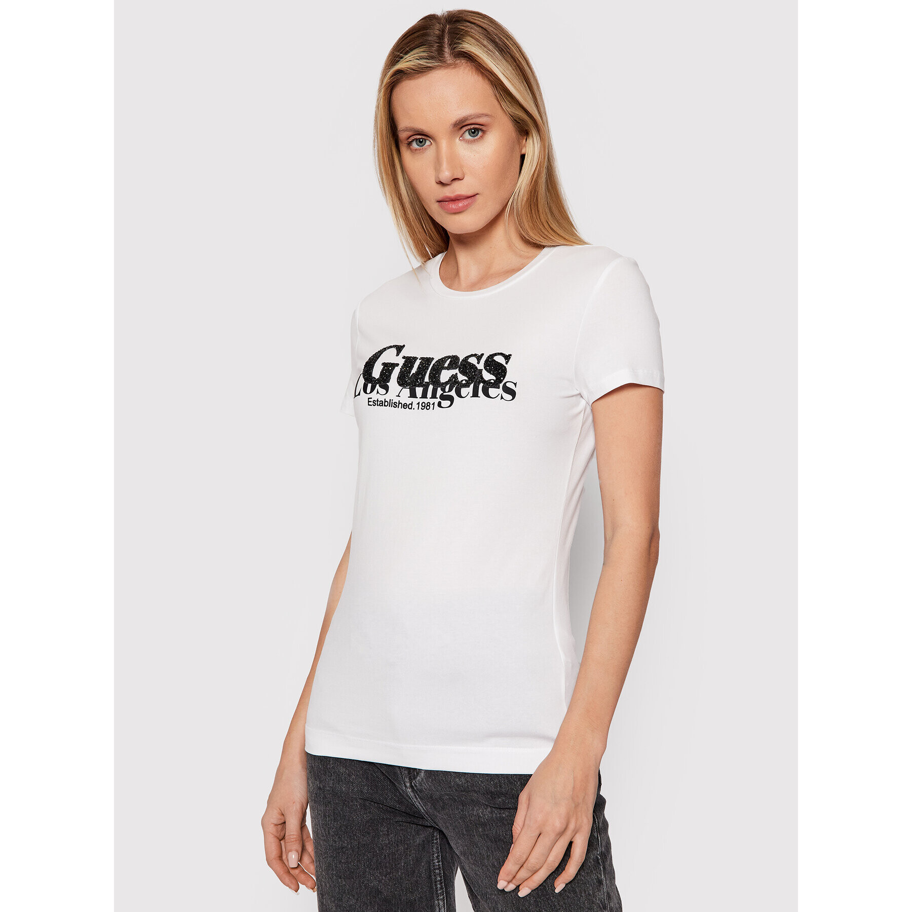 Guess T-Shirt W2RI00 J1311 Bílá Slim Fit - Pepit.cz