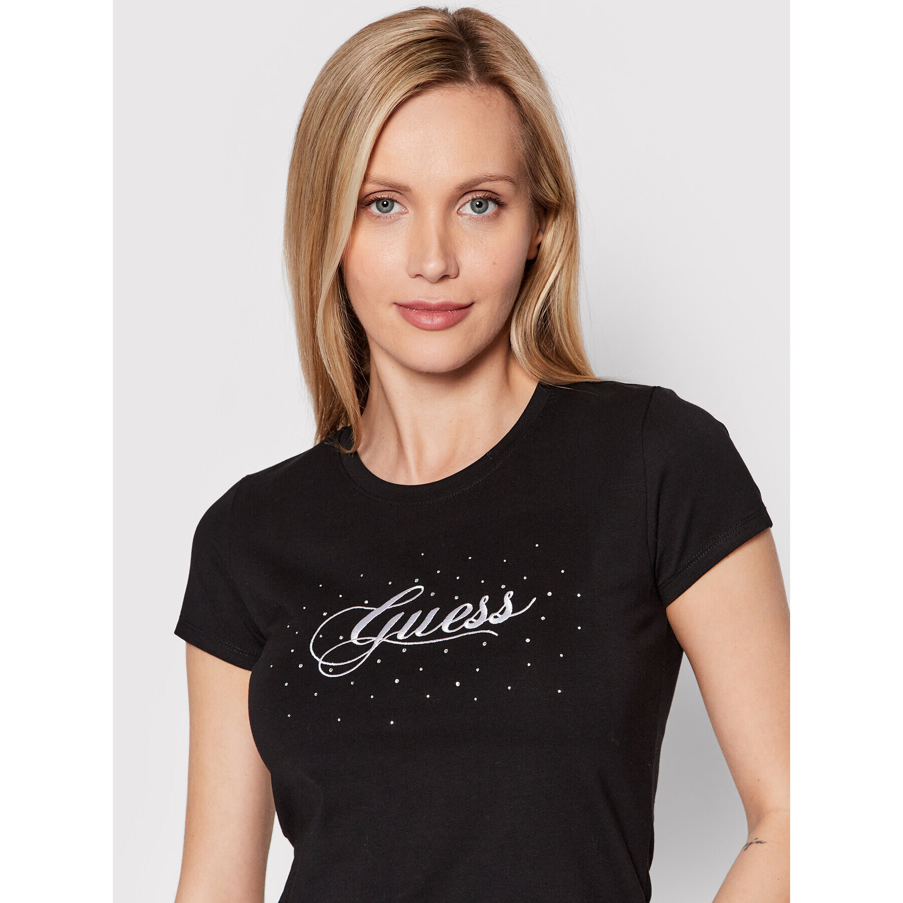 Guess T-Shirt W2YI01 KA0Q1 Černá Slim Fit - Pepit.cz