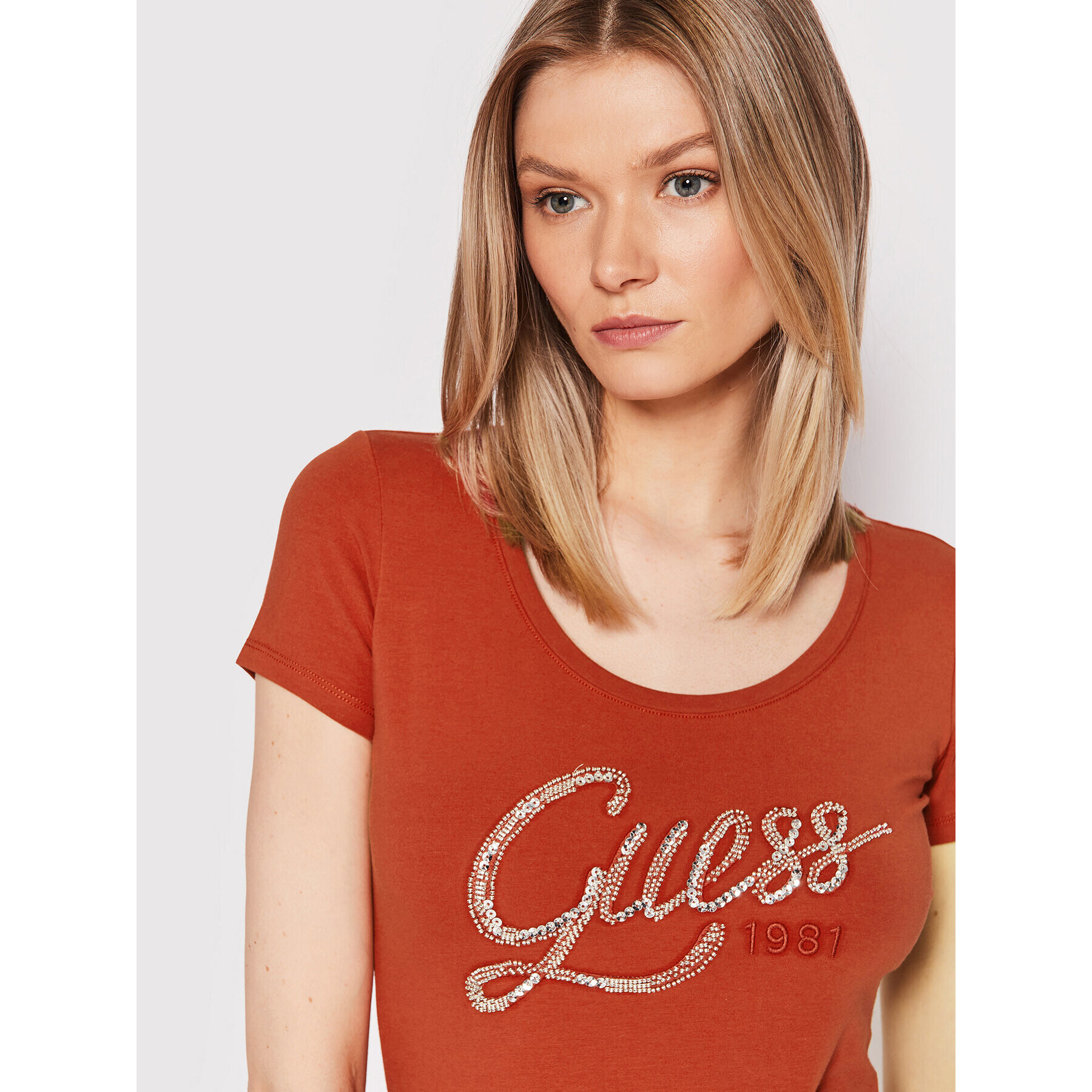 Guess T-Shirt W2YI28 J1300 Oranžová Slim Fit - Pepit.cz