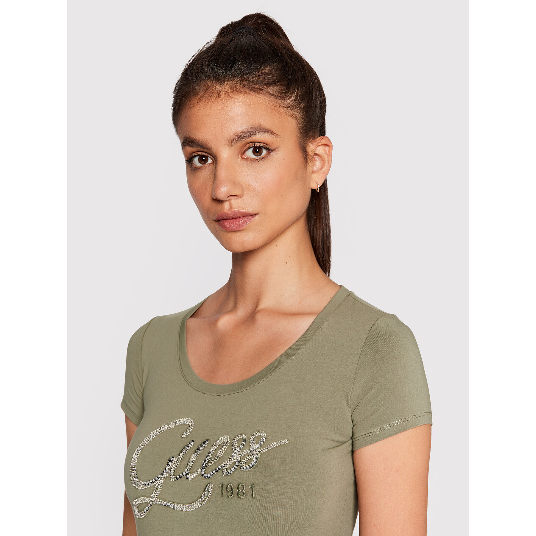 Guess T-Shirt W2YI28 J1300 Zelená Slim Fit - Pepit.cz