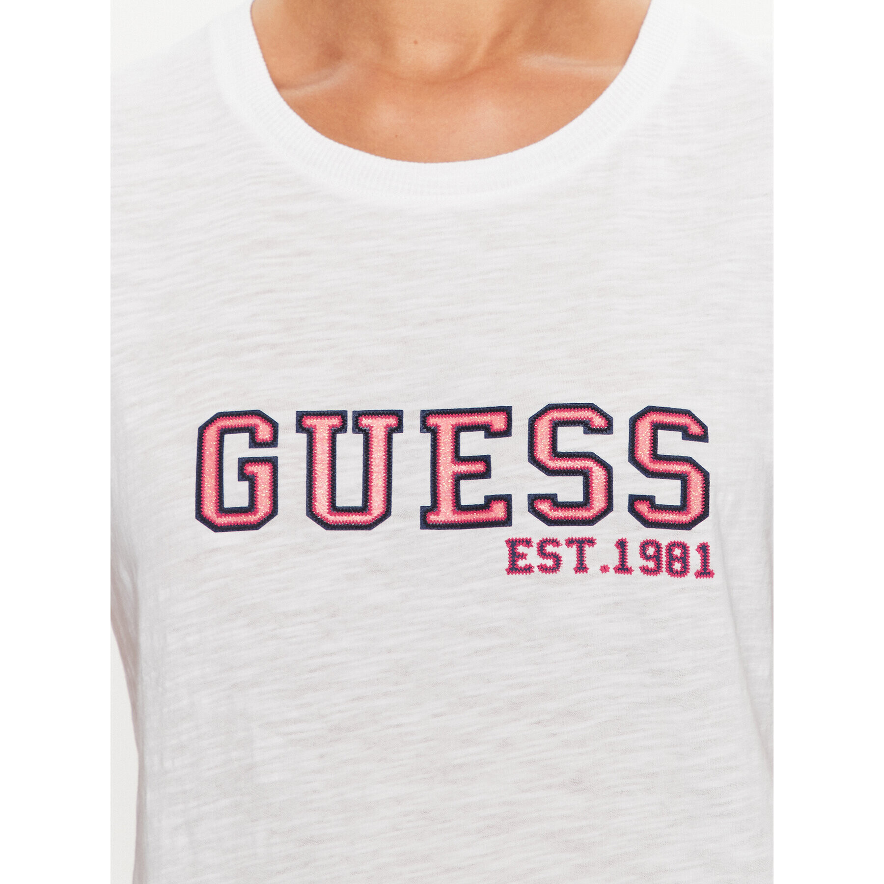 Guess T-Shirt W3YI35 K8G01 Bílá Regular Fit - Pepit.cz