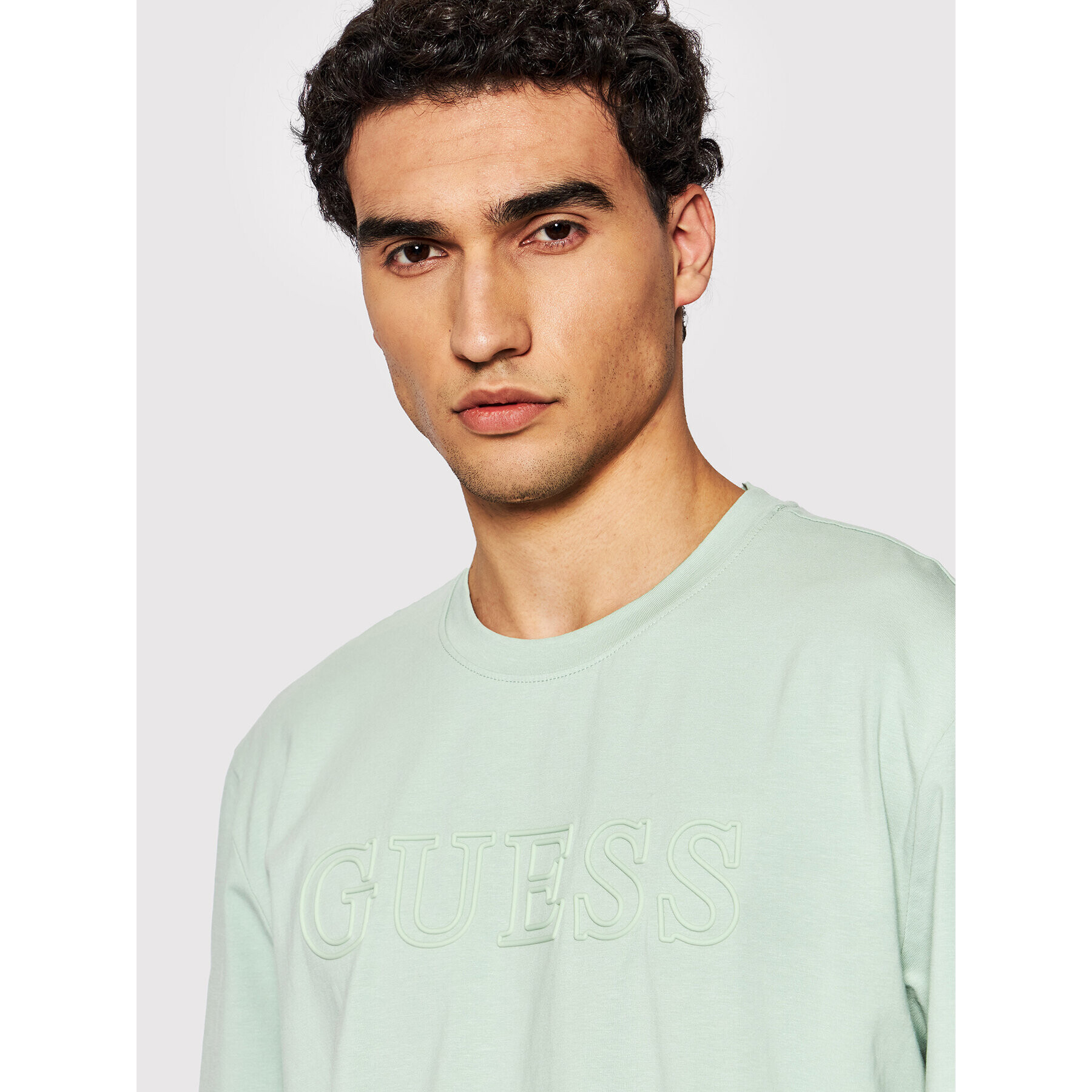 Guess T-Shirt Z2RI10 J1311 Zelená Regular Fit - Pepit.cz