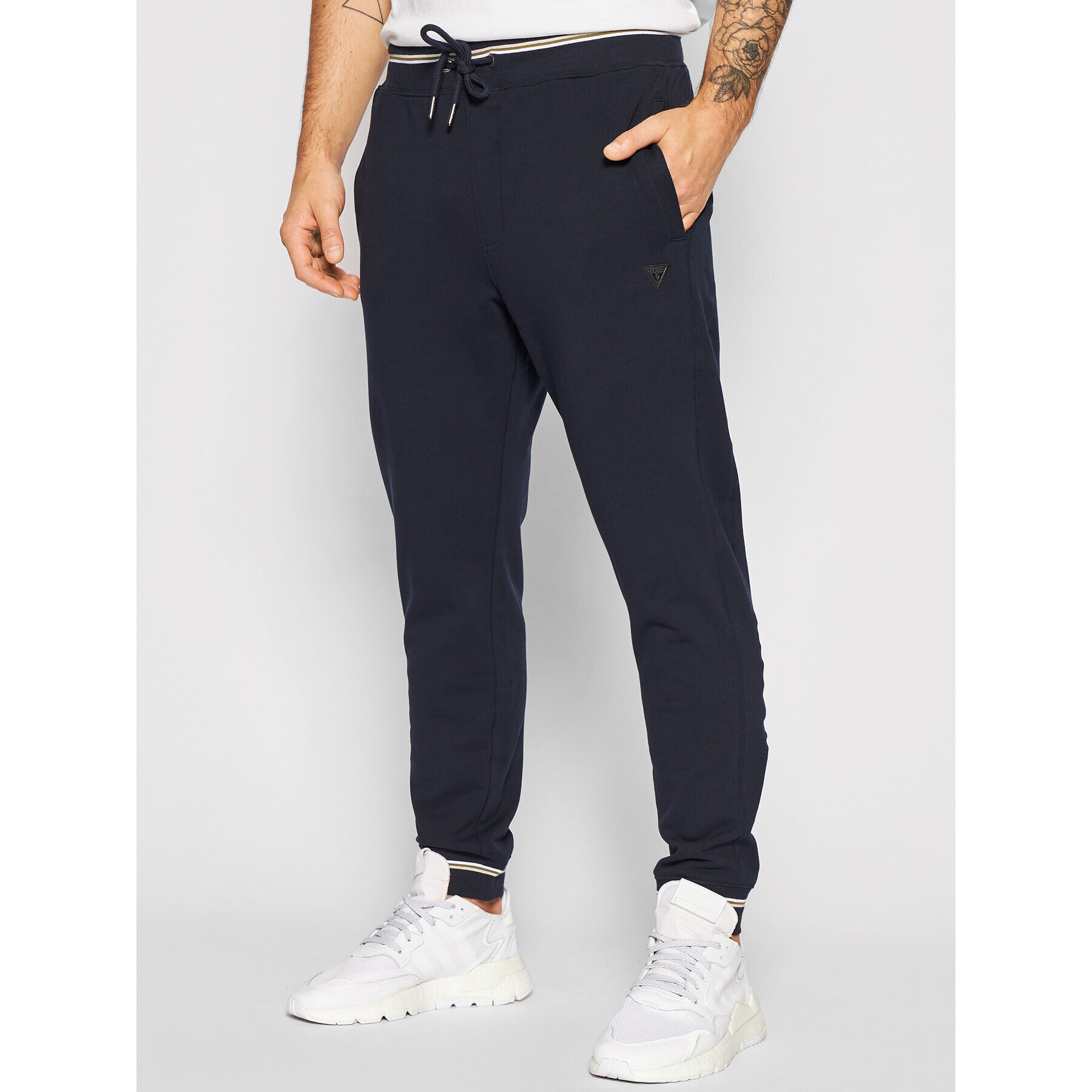 Guess Teplákové kalhoty M1YB37 K7ON1 Tmavomodrá Slim Fit - Pepit.cz