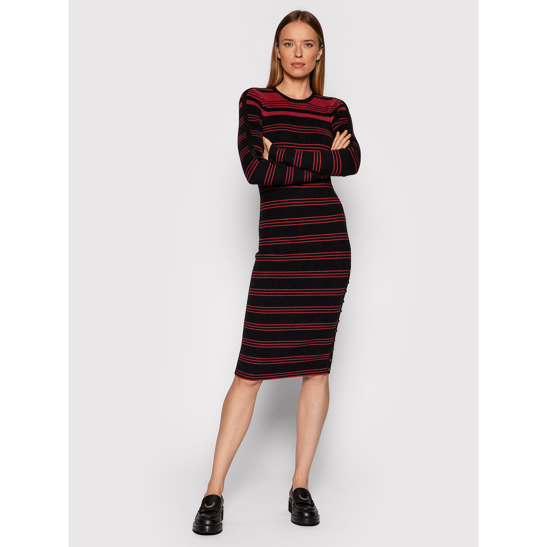 Guess Úpletové šaty Shae Buttoned Slit Rib W0GK0Q R0SM1 Černá Slim Fit - Pepit.cz