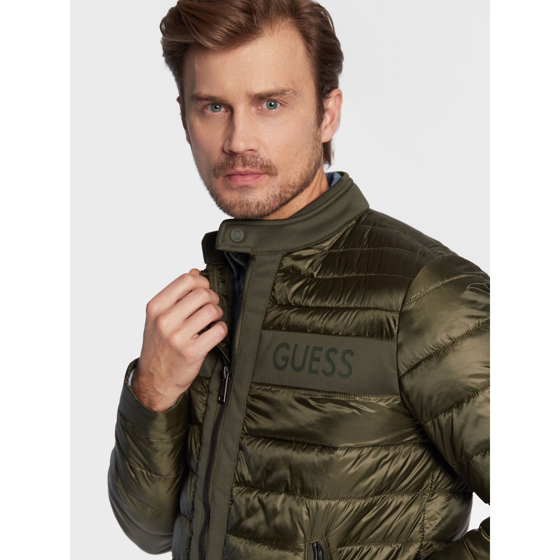 Guess Vatovaná bunda M2BL18 WEYY2 Zelená Regular Fit - Pepit.cz