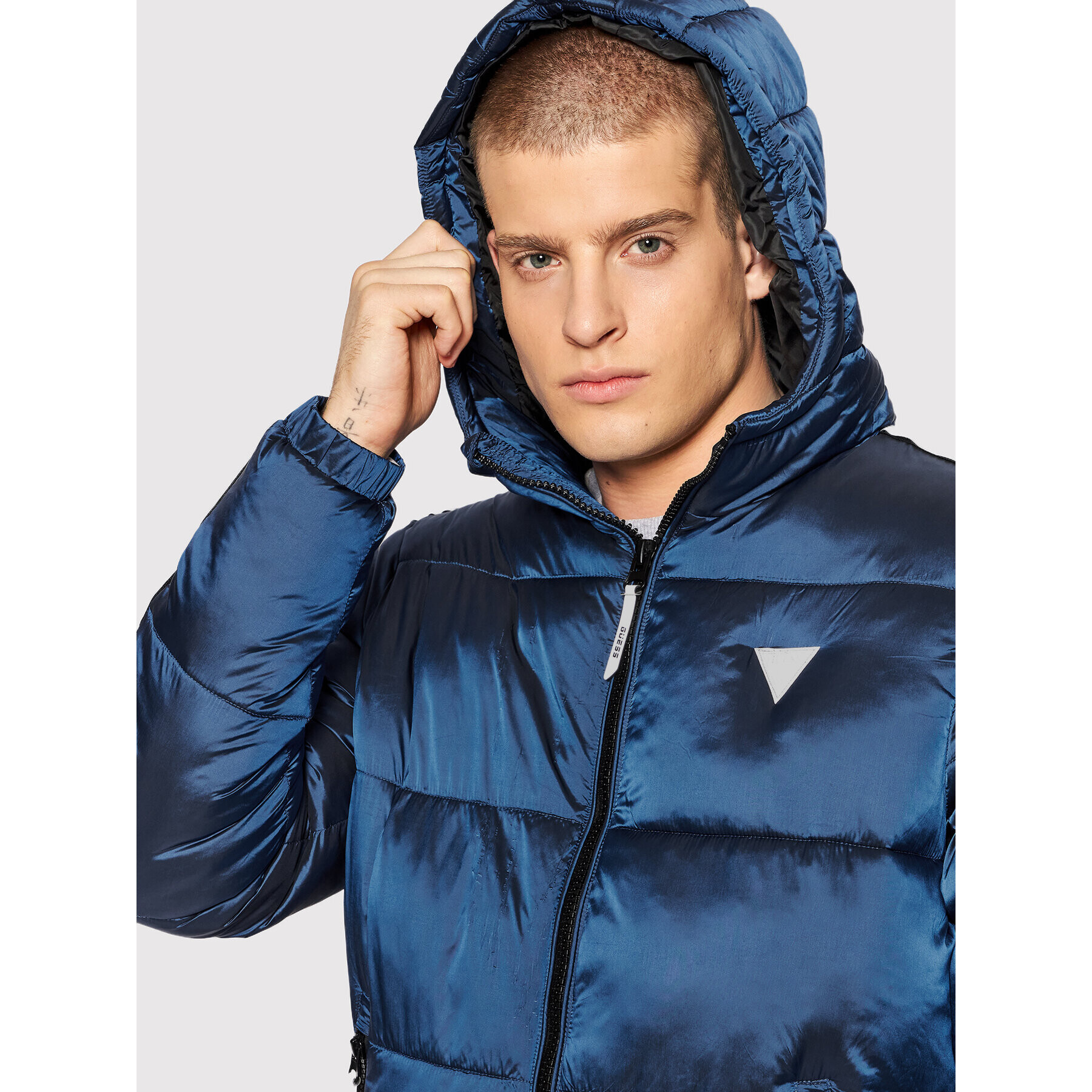 Guess Vatovaná bunda U1BA58 WO06I Tmavomodrá Regular Fit - Pepit.cz