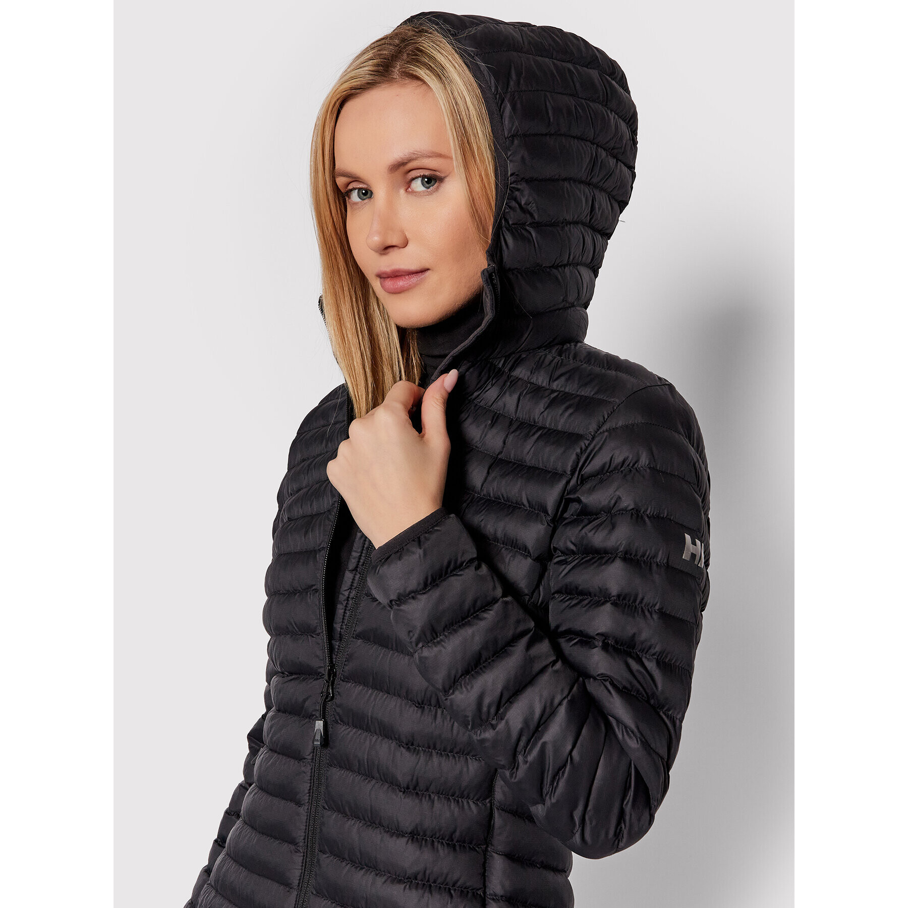 Helly Hansen Vatovaná bunda Sirdal 63073 Černá Relaxed Fit - Pepit.cz