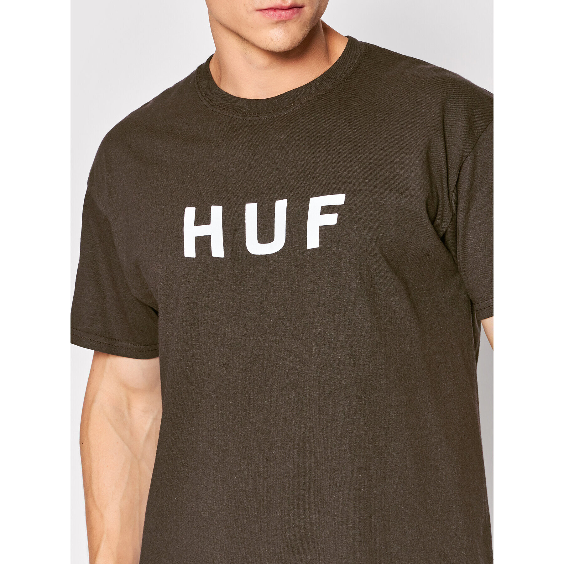 HUF T-Shirt Essentials Logo TS01752 Hnědá Regular Fit - Pepit.cz