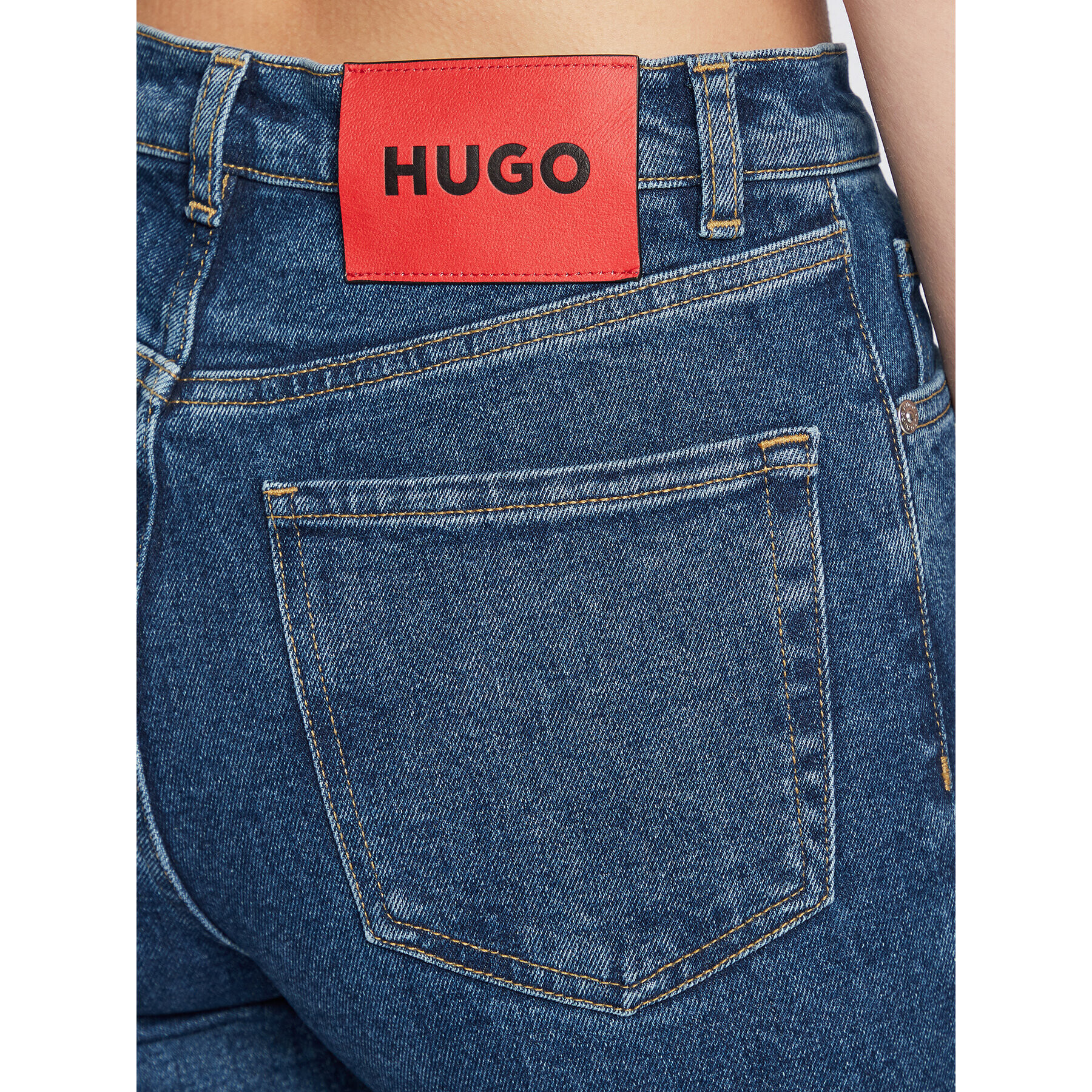 Hugo Jeansy 935_1 50478157 Tmavomodrá Tapered Fit - Pepit.cz