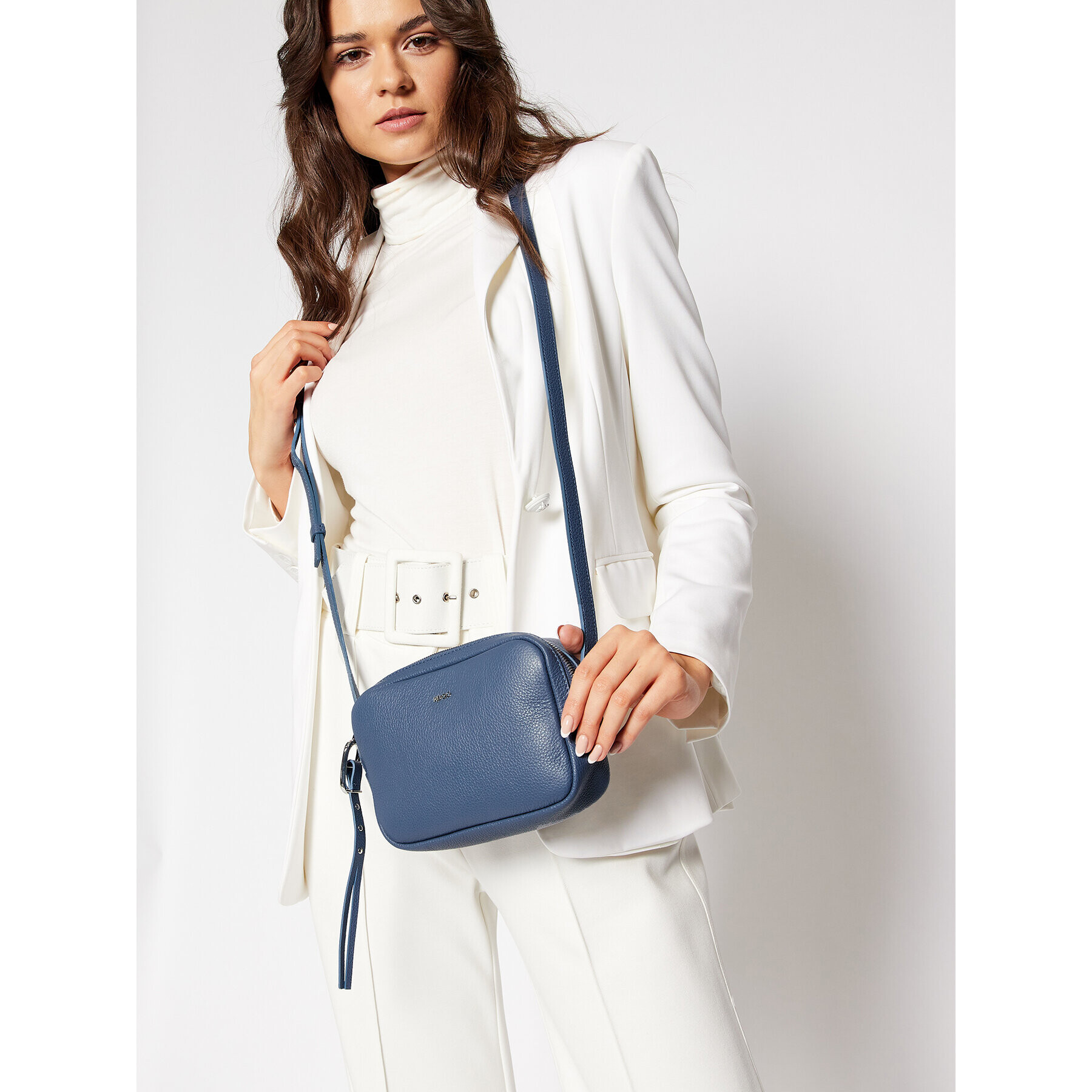 Hugo Kabelka Kim Crossbody 50445820 Modrá - Pepit.cz