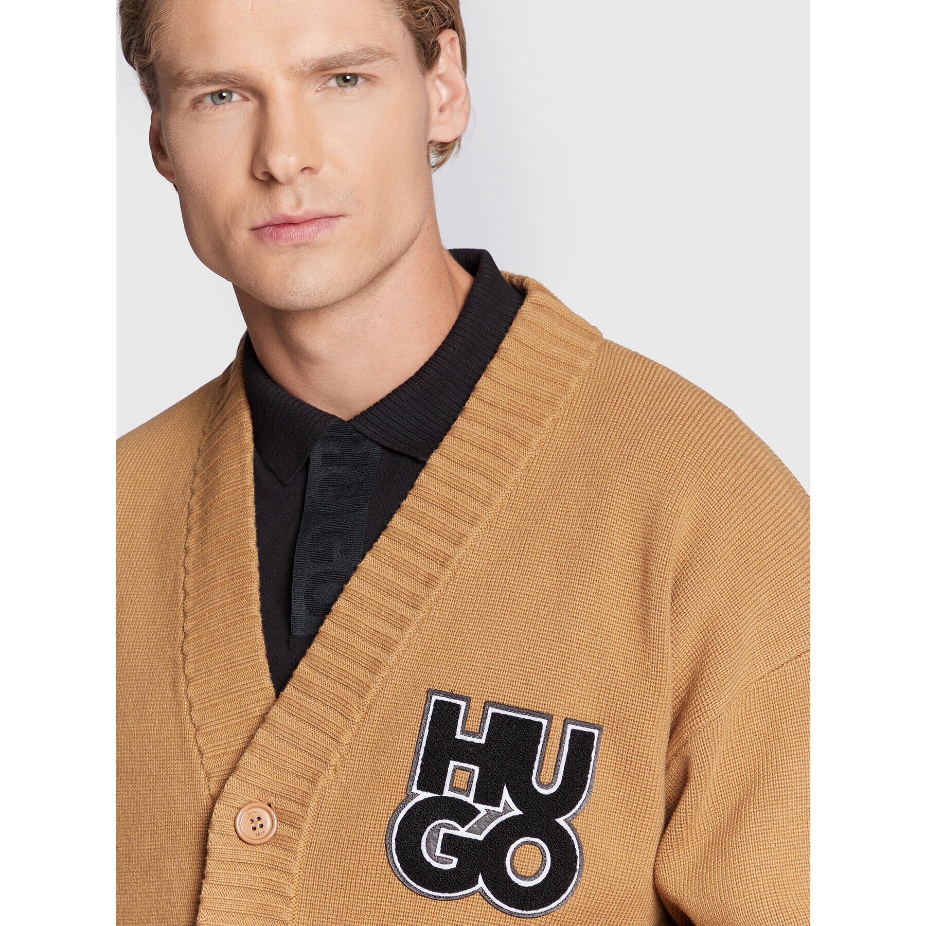 Hugo Kardigan Stuumo 50475438 Hnědá Oversize - Pepit.cz