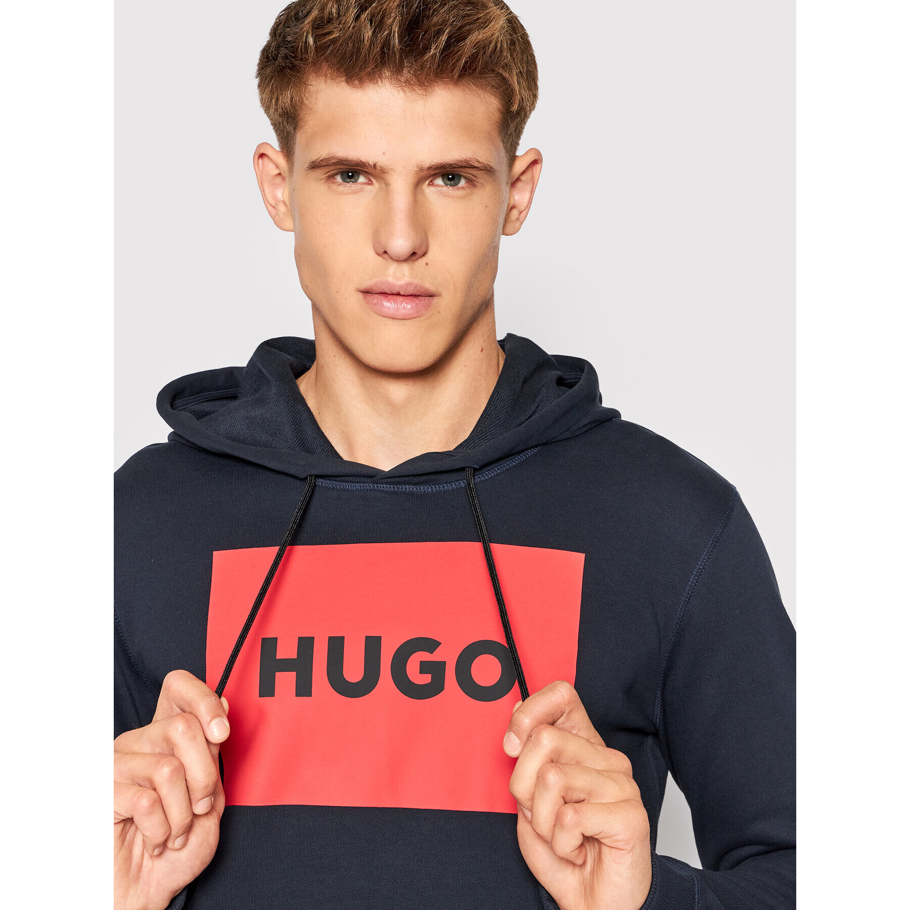 Hugo Mikina Duratschin223 50473168 Tmavomodrá Regular Fit - Pepit.cz