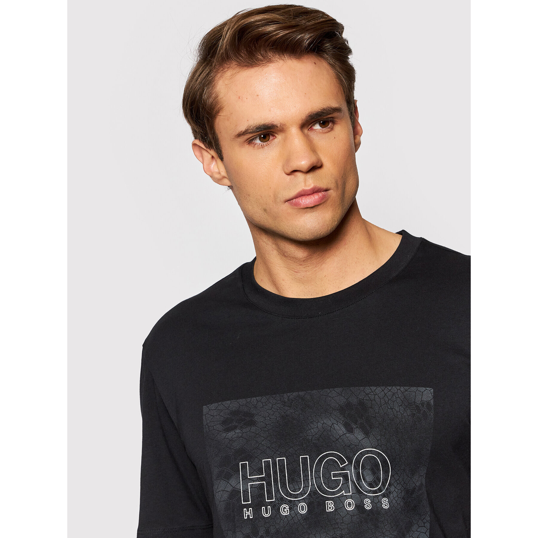 Hugo T-Shirt Dolive_U214 50456859 Černá Regular Fit - Pepit.cz