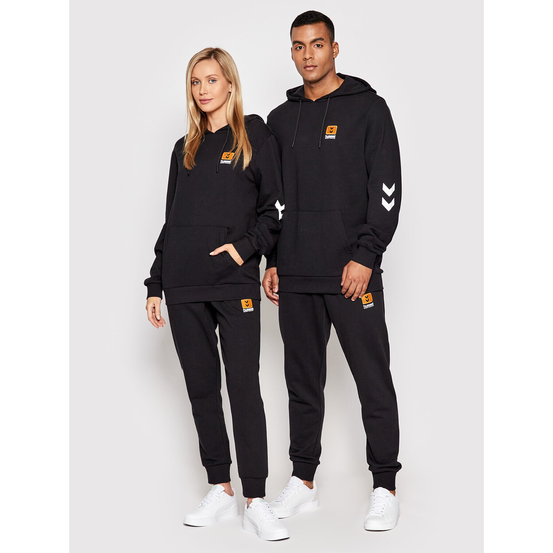 Hummel Mikina Unisex Legacy Liam 213723 Černá Regular Fit - Pepit.cz