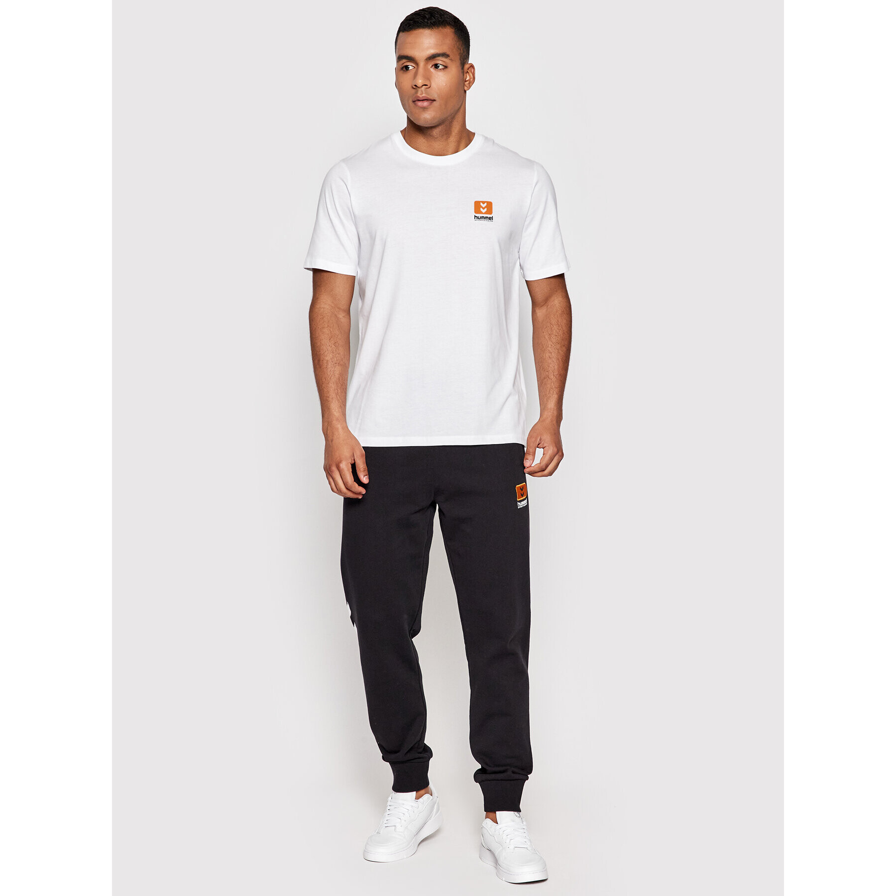 Hummel T-Shirt Unisex Legacy Liam 213715 Bílá Regular Fit - Pepit.cz