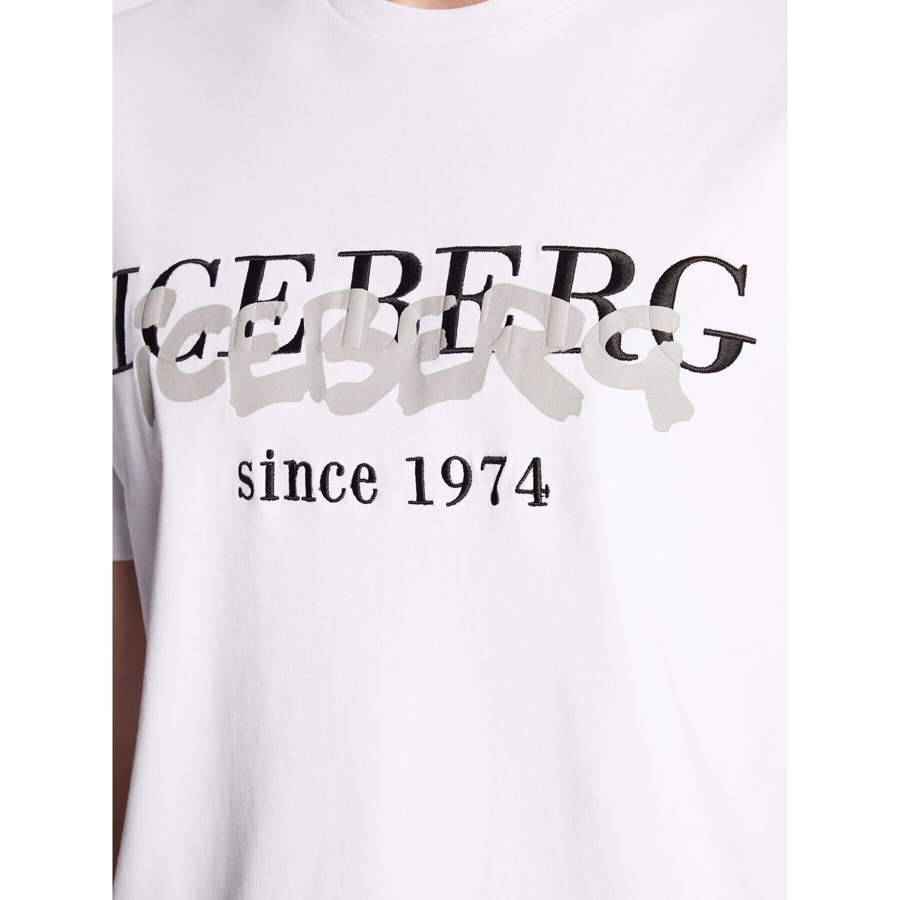 Iceberg T-Shirt 23EI1P0F0276307 Bílá Regular Fit - Pepit.cz