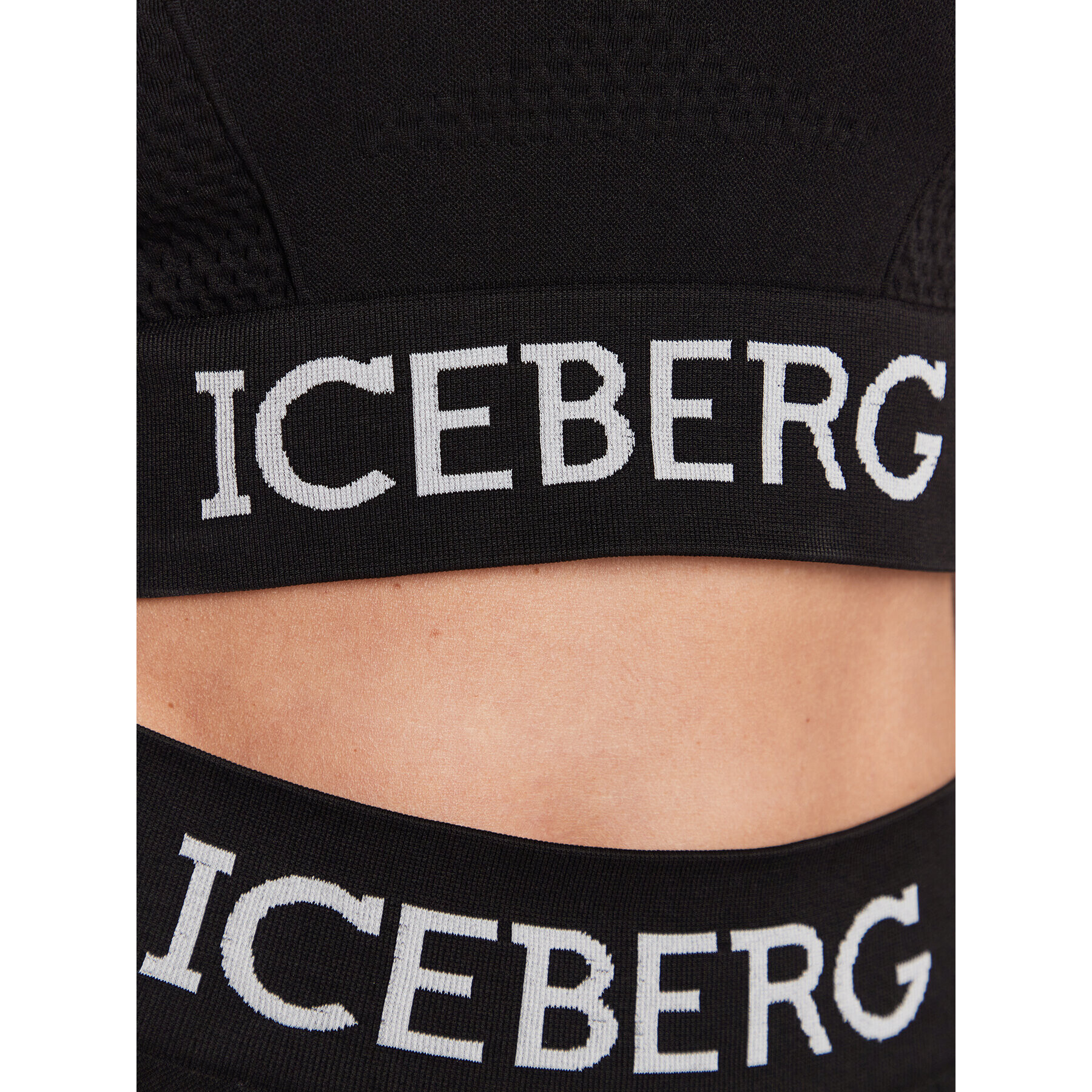 Iceberg T-Shirt FA1463039000 Černá Slim Fit - Pepit.cz