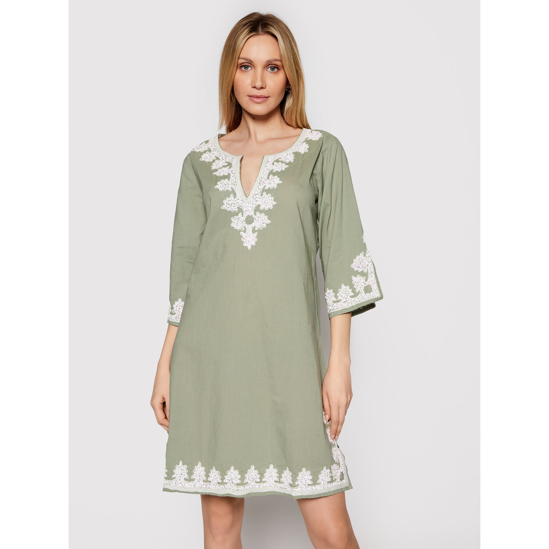 Iconique Každodenní šaty Kaftan IC21 043 Zelená Regular Fit - Pepit.cz