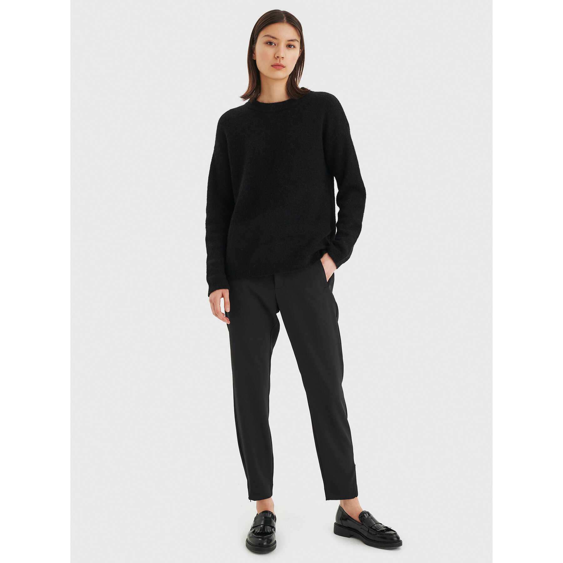 InWear Kalhoty z materiálu Nica 30104179 Černá Relaxed Fit - Pepit.cz