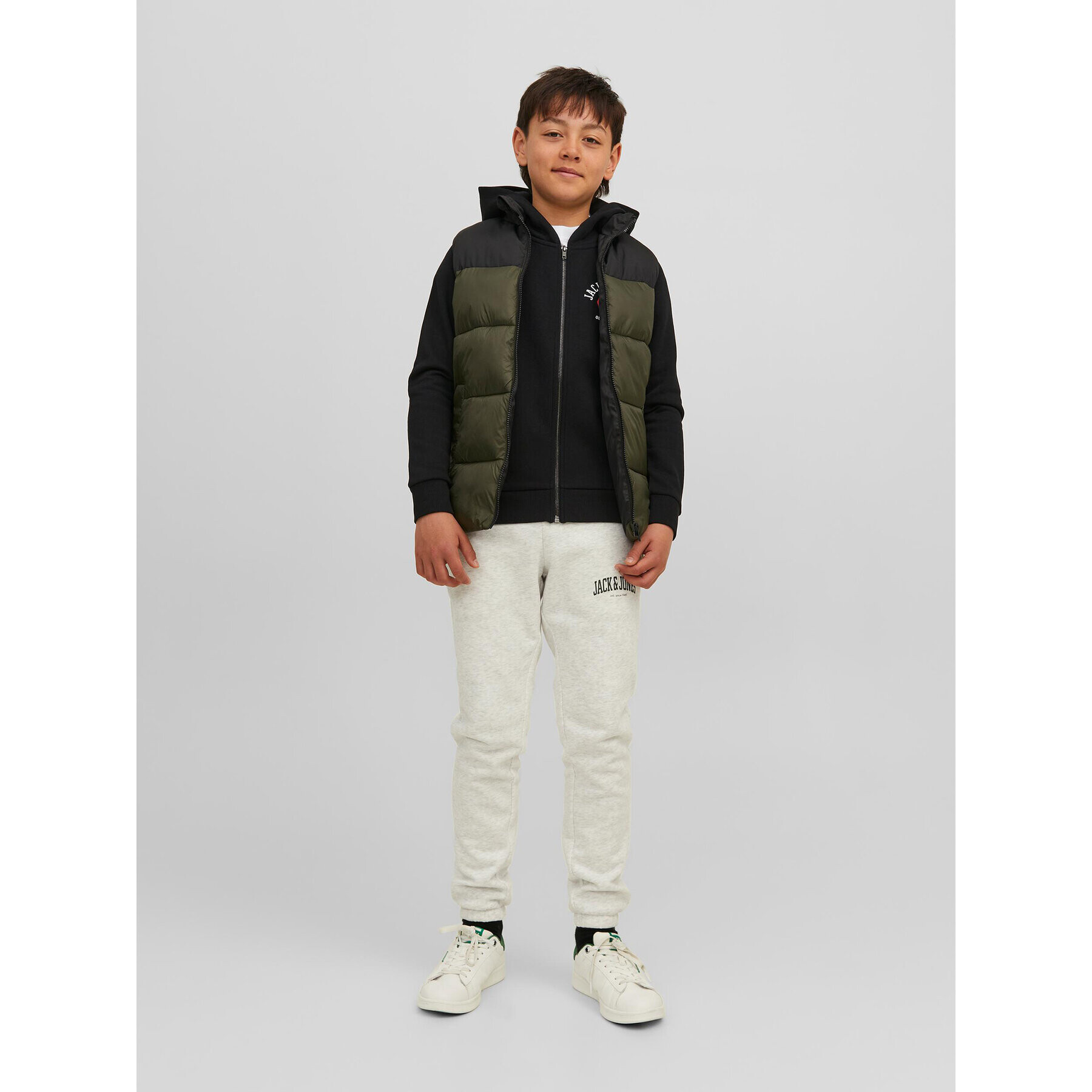 Jack&Jones Junior Mikina 12218049 Černá Regular Fit - Pepit.cz