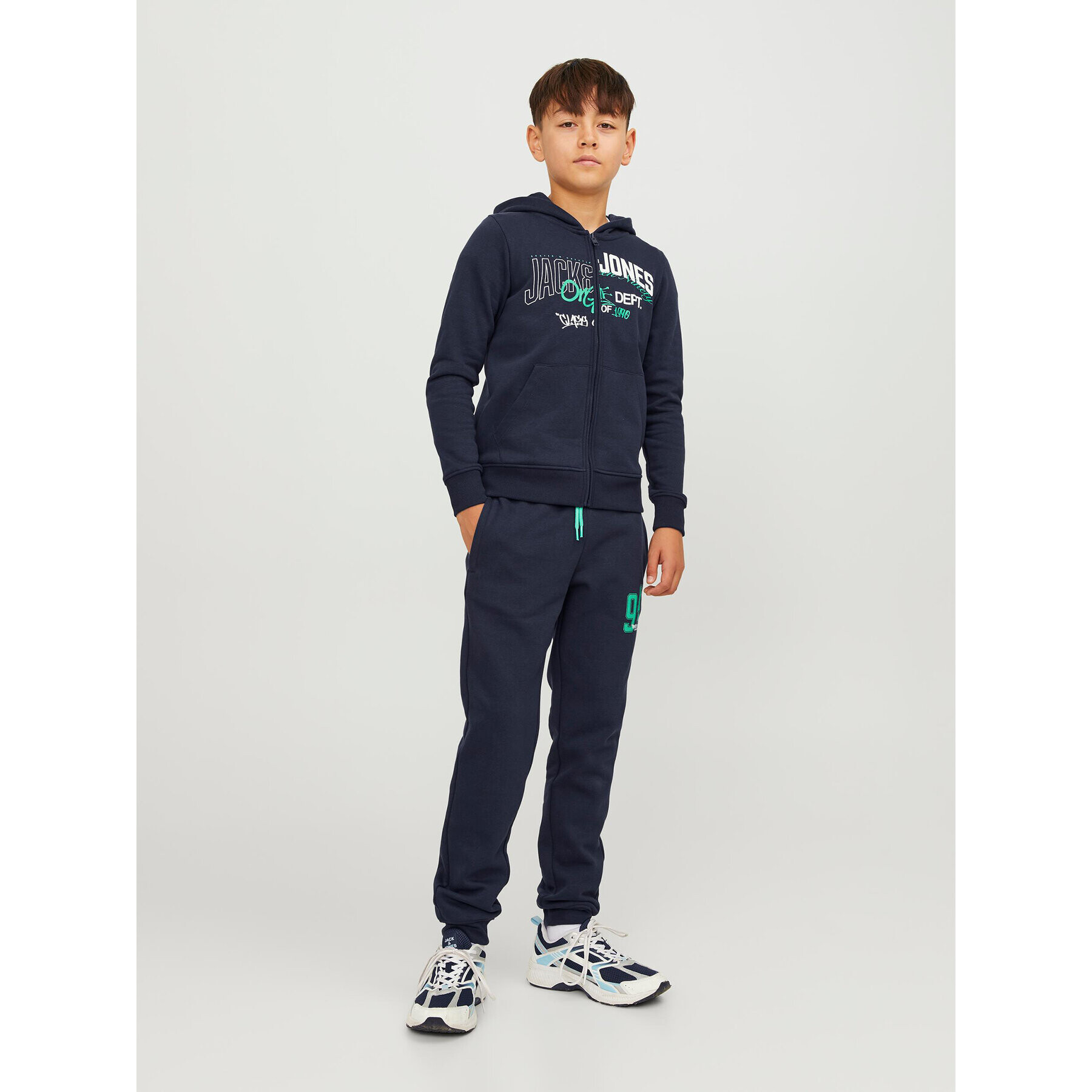 Jack&Jones Junior Teplákové kalhoty 12243083 Tmavomodrá Relaxed Fit - Pepit.cz