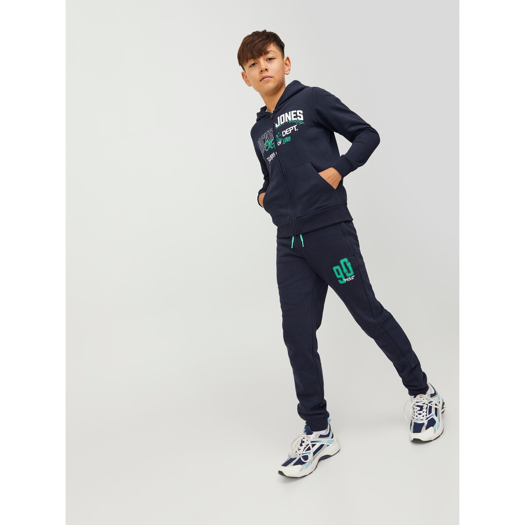 Jack&Jones Junior Teplákové kalhoty 12243083 Tmavomodrá Relaxed Fit - Pepit.cz