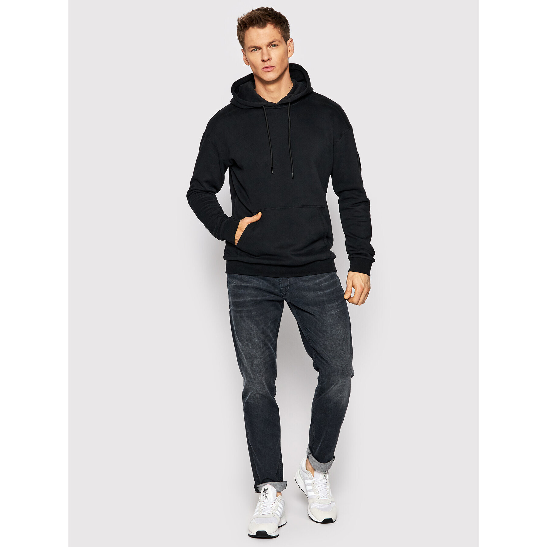 Jack&Jones Mikina Classic 12193489 Černá Relaxed Fit - Pepit.cz