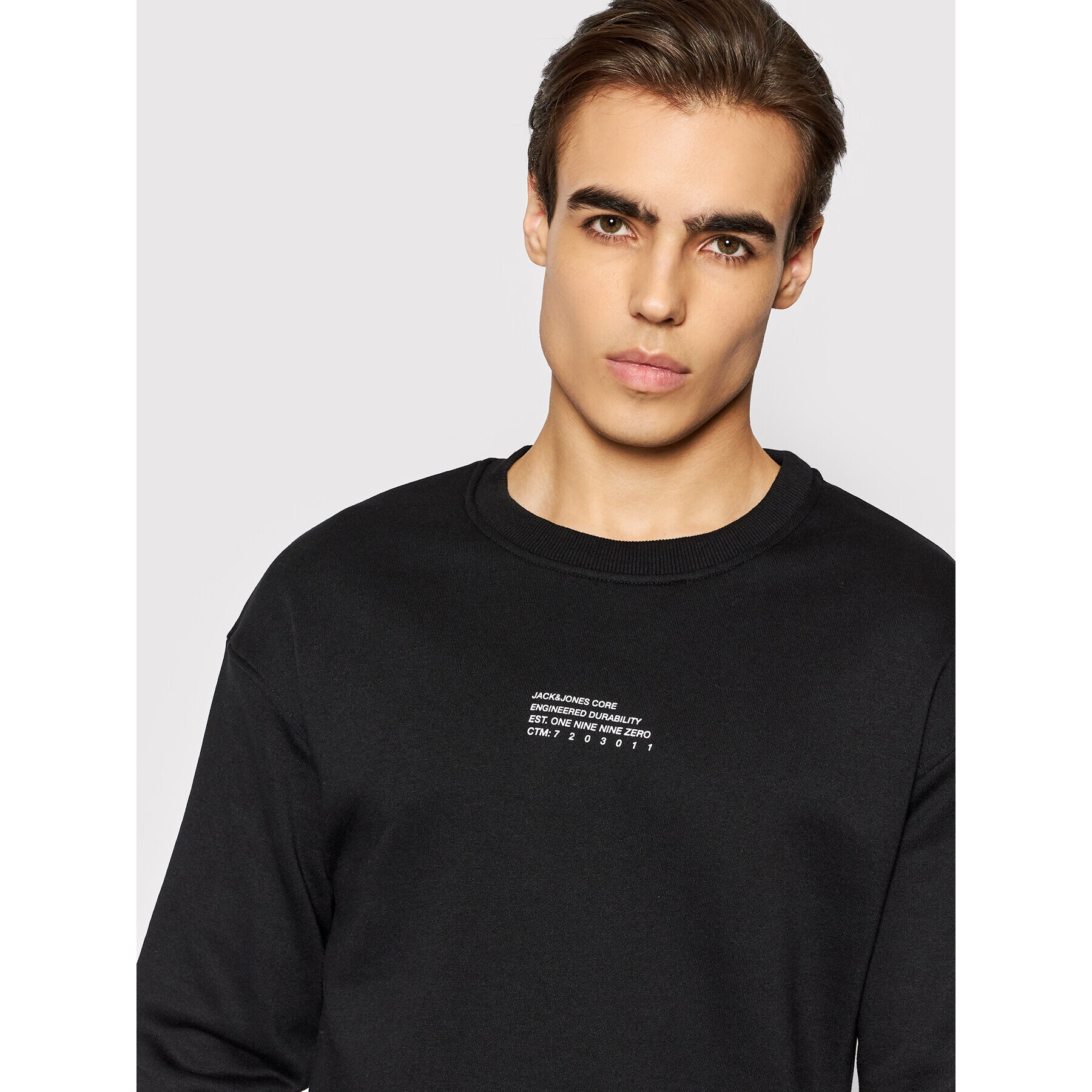 Jack&Jones Mikina Globe 12200747 Černá Relaxed Fit - Pepit.cz