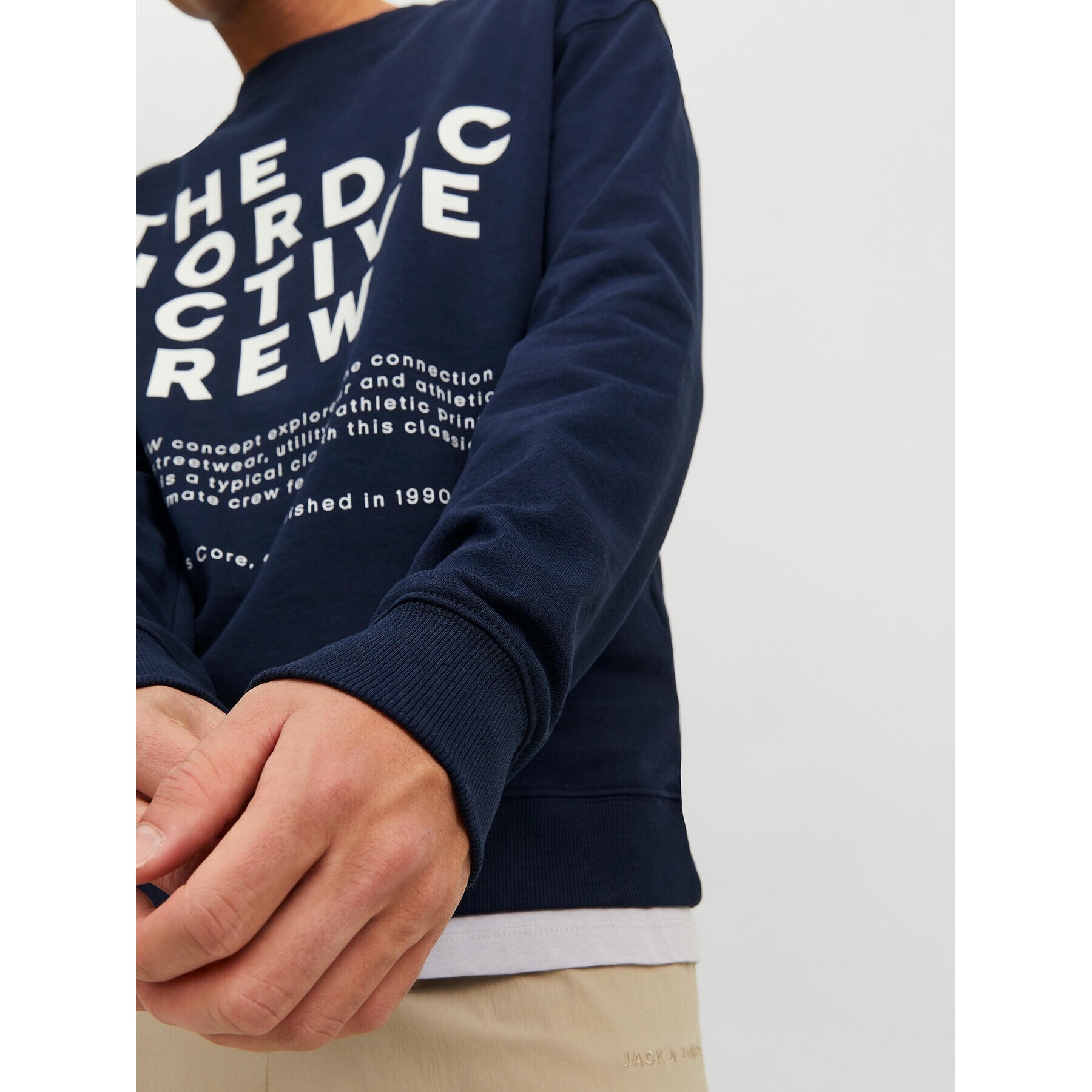 Jack&Jones Mikina Vibes 12233593 Tmavomodrá Relaxed Fit - Pepit.cz