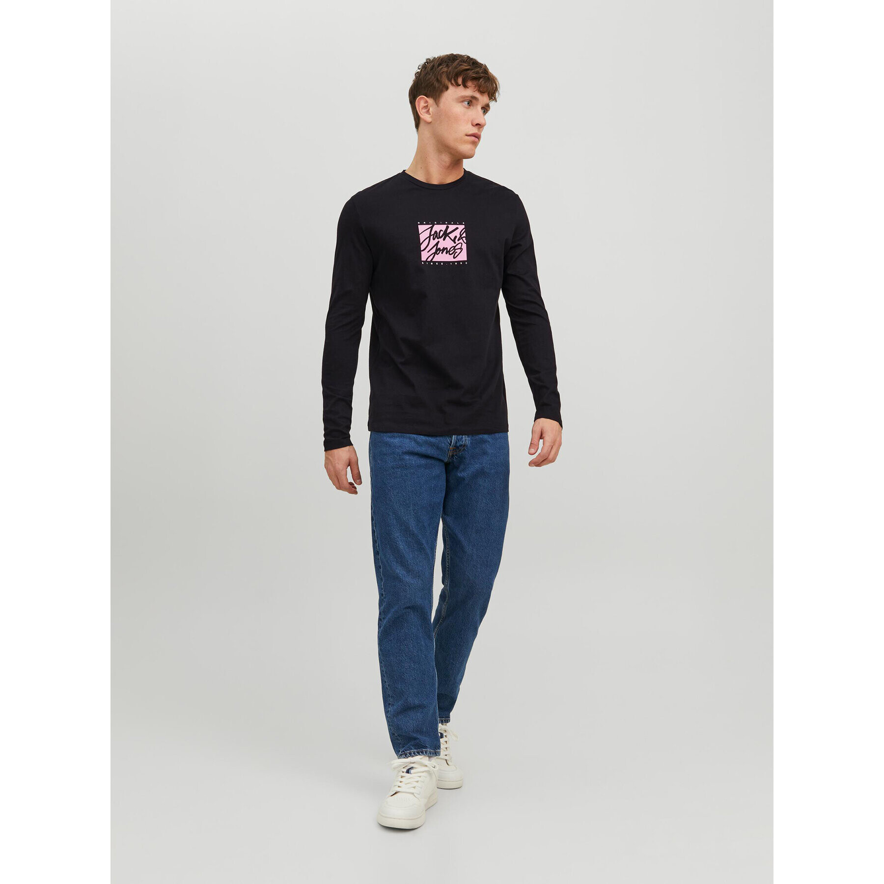 Jack&Jones S dlouhým rukávem Races 12232650 Černá Standard Fit - Pepit.cz