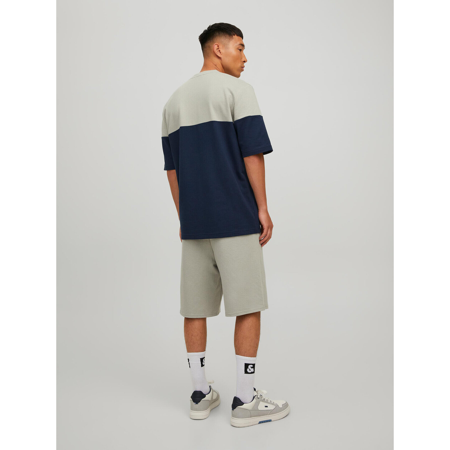 Jack&Jones Sada tričko a sportovní šortky Color Block 12213340 Šedá Standard Fit - Pepit.cz