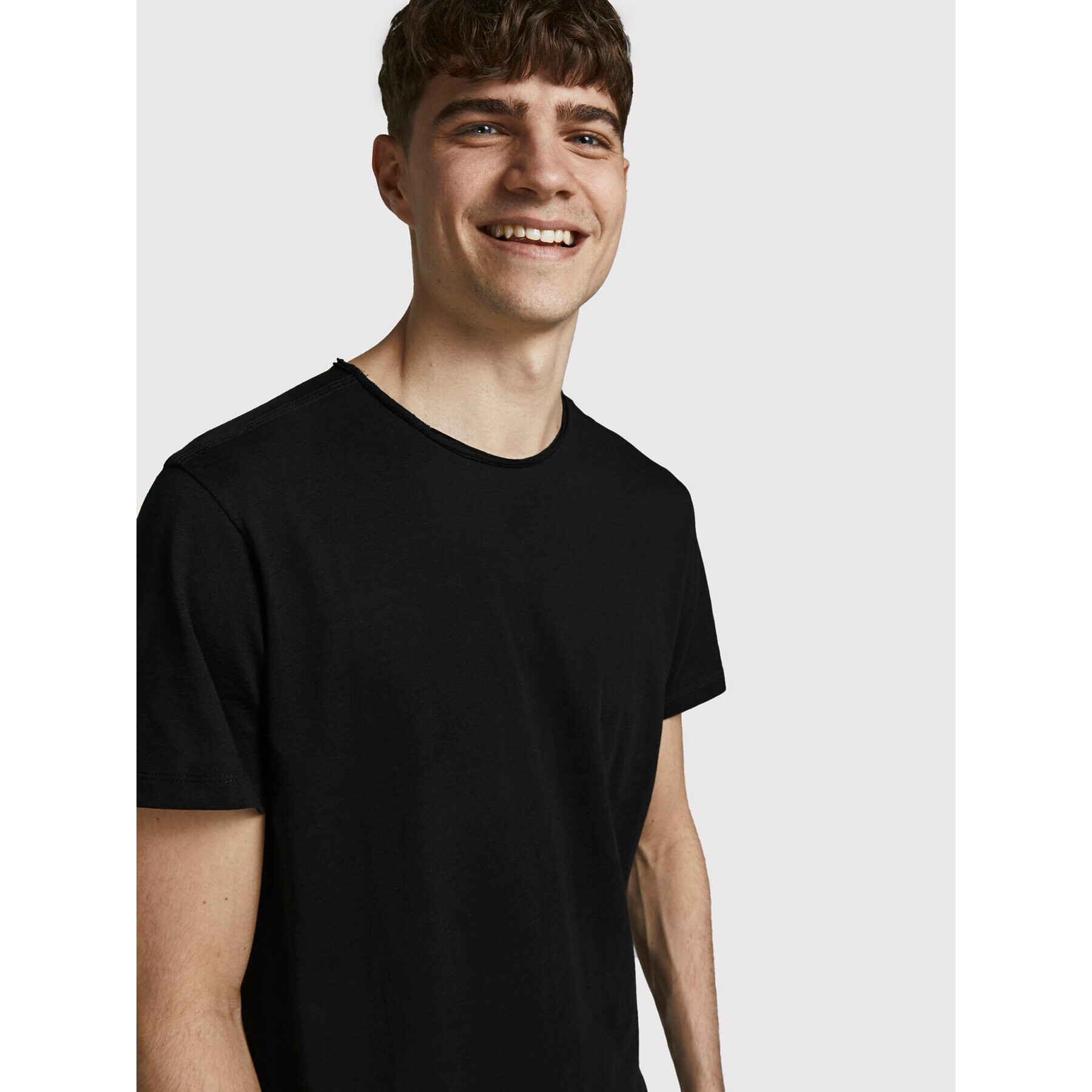 Jack&Jones T-Shirt Basher 12182498 Černá Regular Fit - Pepit.cz