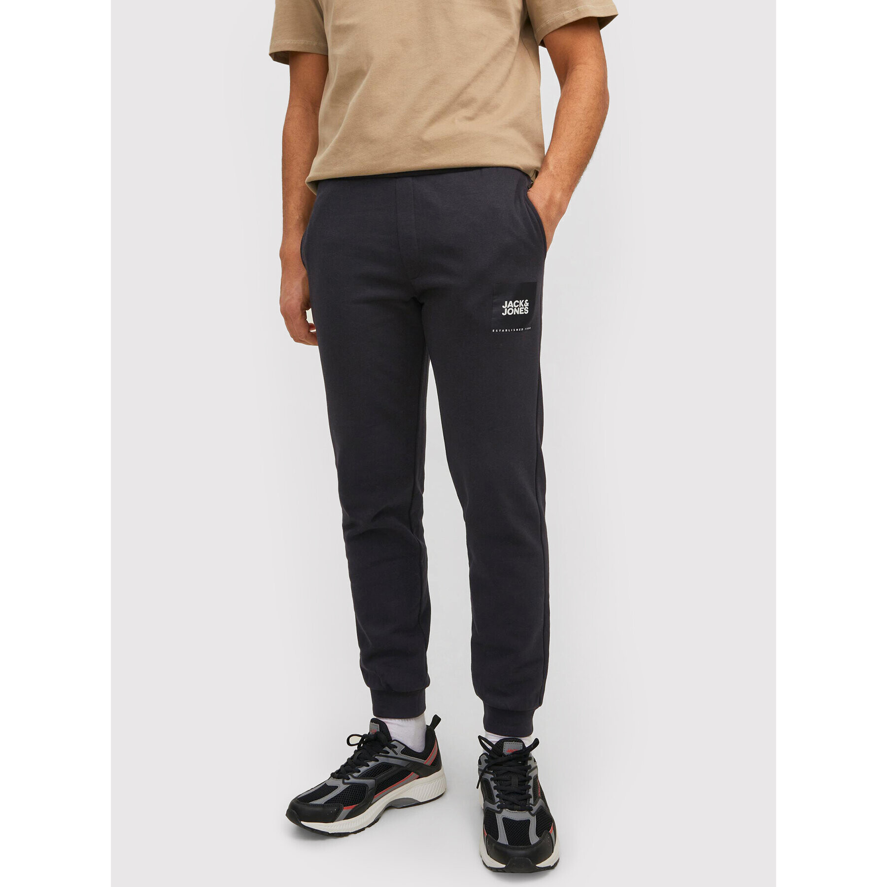 Jack&Jones Teplákové kalhoty Gordon 12213281 Černá Regular Fit - Pepit.cz