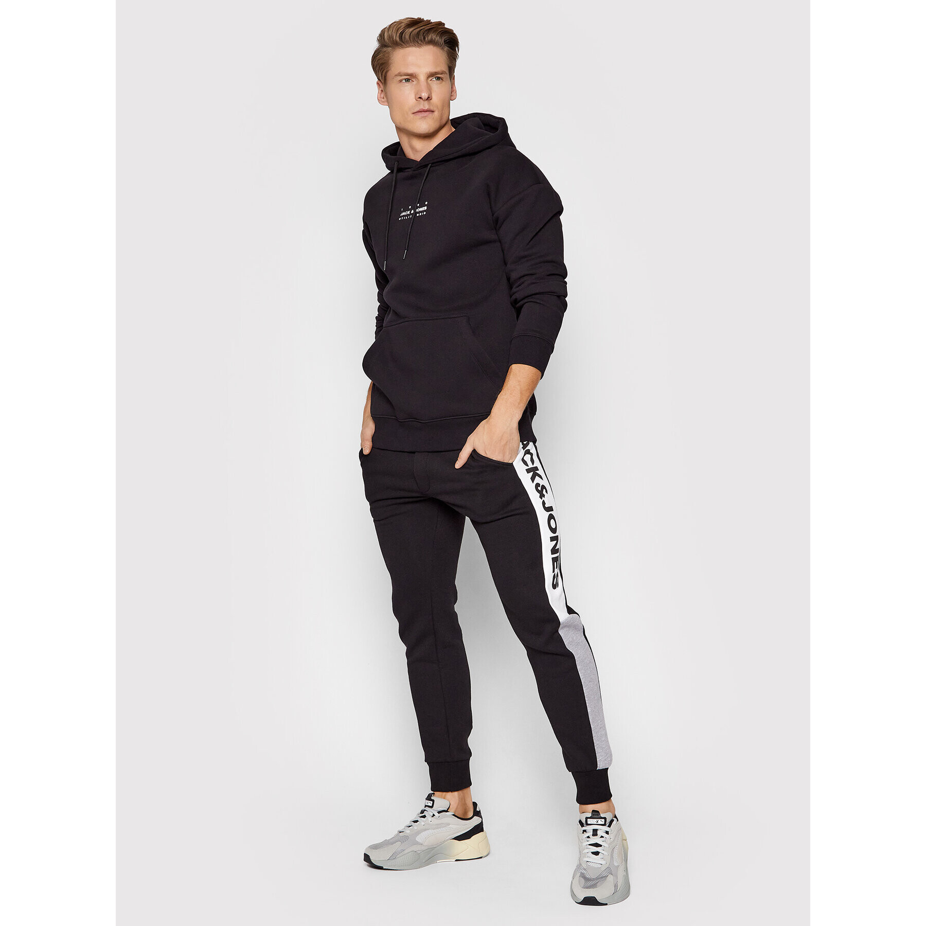 Jack&Jones Teplákové kalhoty Will 12197199 Černá Regular Fit - Pepit.cz