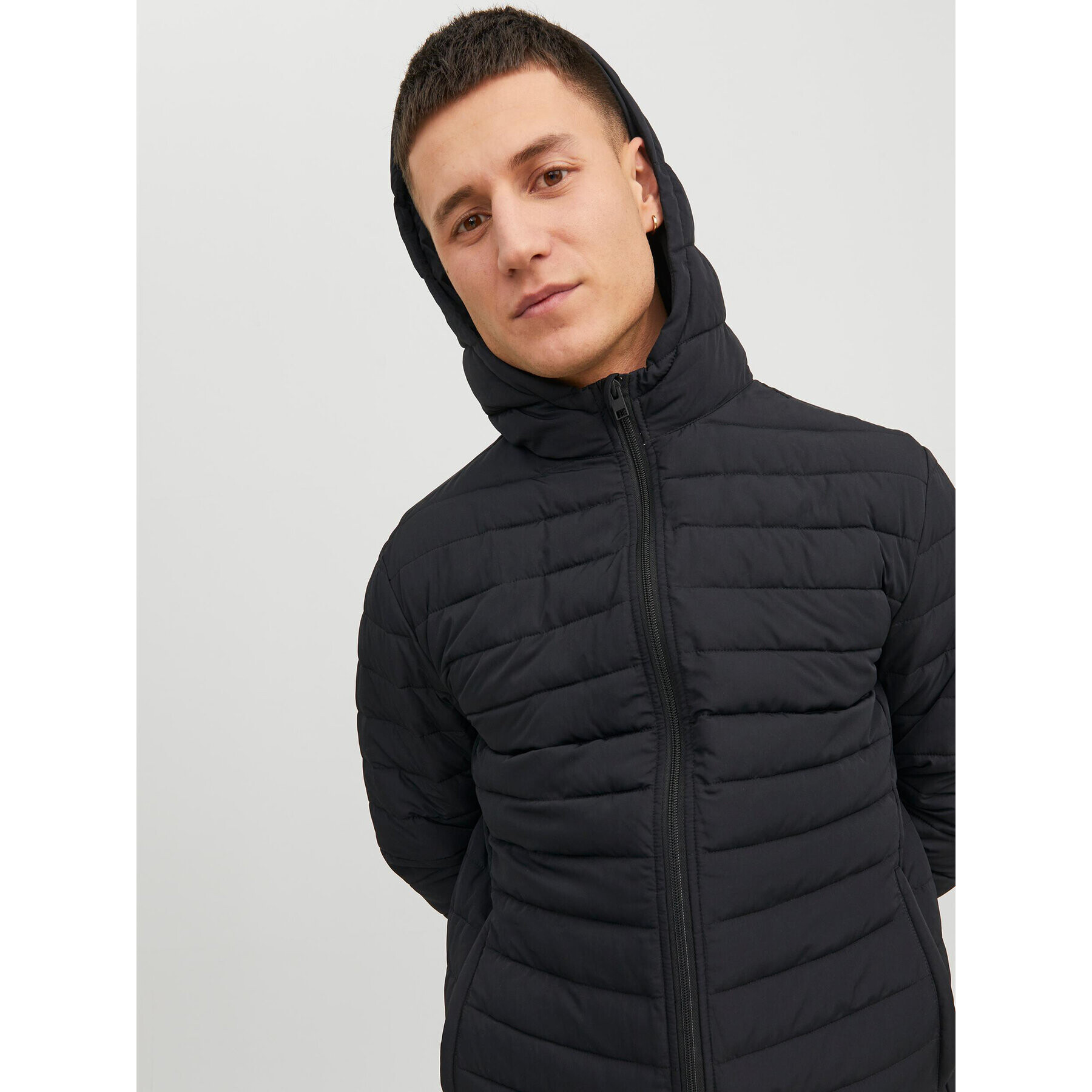 Jack&Jones Vatovaná bunda Recycle 12235898 Černá Regular Fit - Pepit.cz