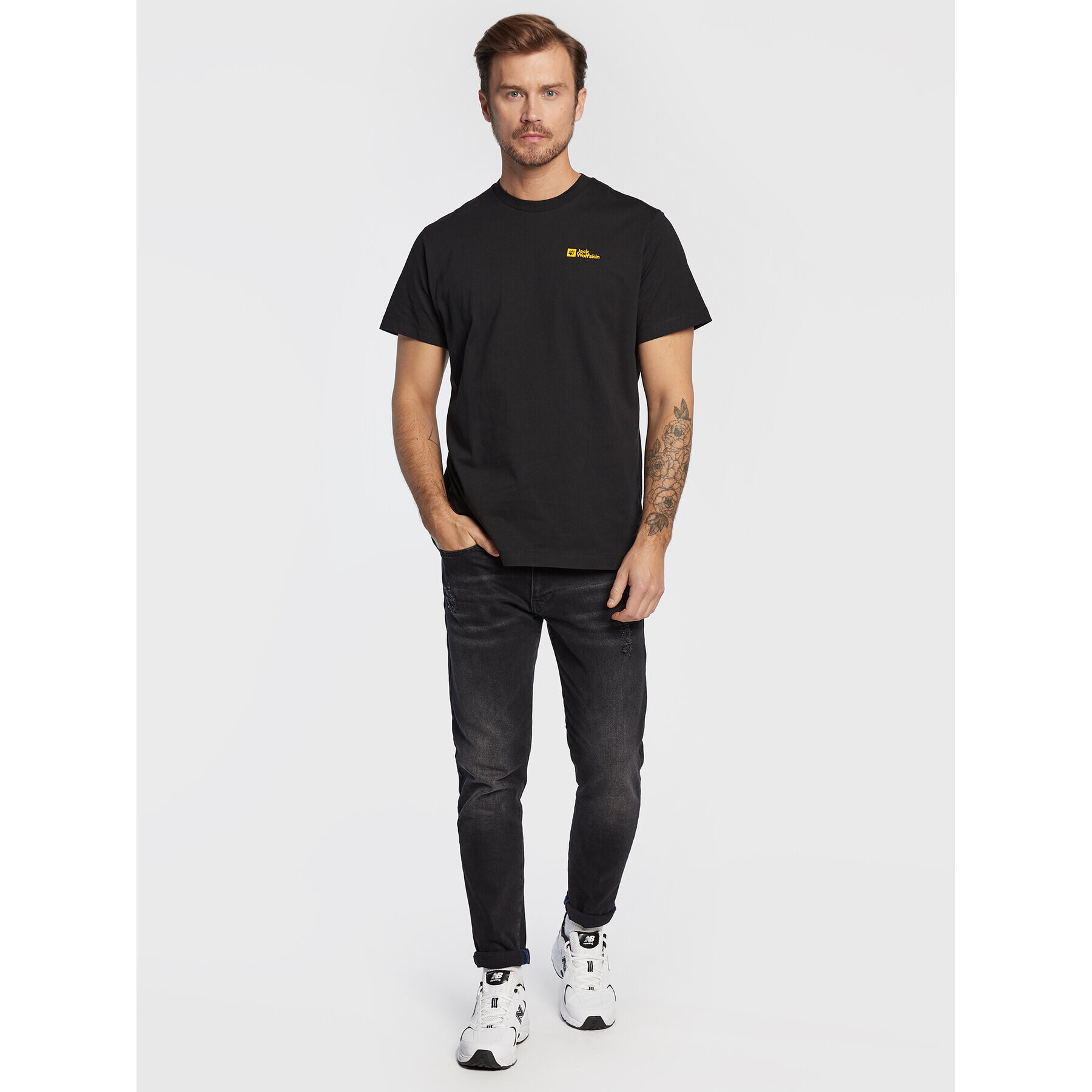 Jack Wolfskin T-Shirt Essential 1808382 Černá Regular Fit - Pepit.cz