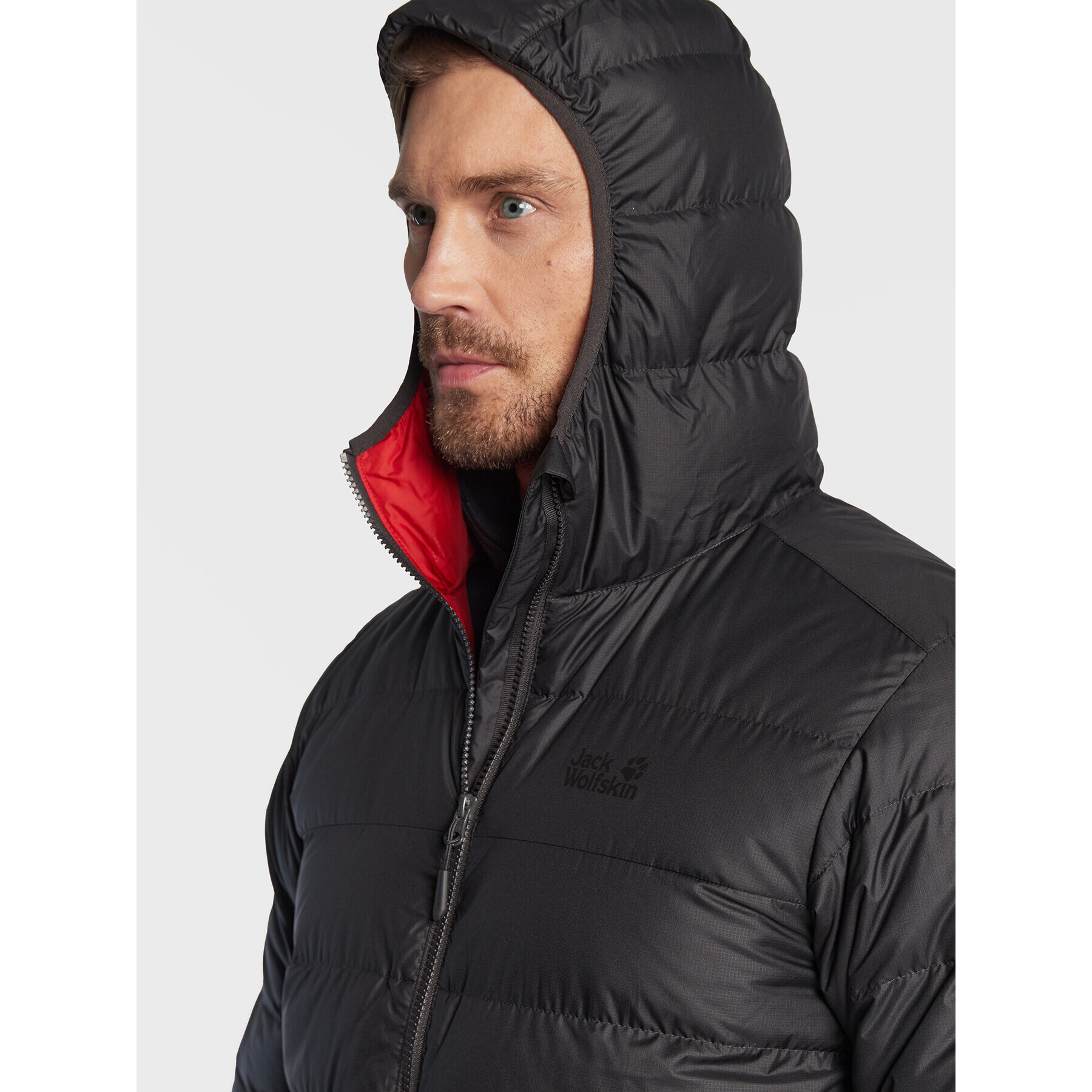 Jack Wolfskin Vatovaná bunda Helium 1200573 Černá Regular Fit - Pepit.cz