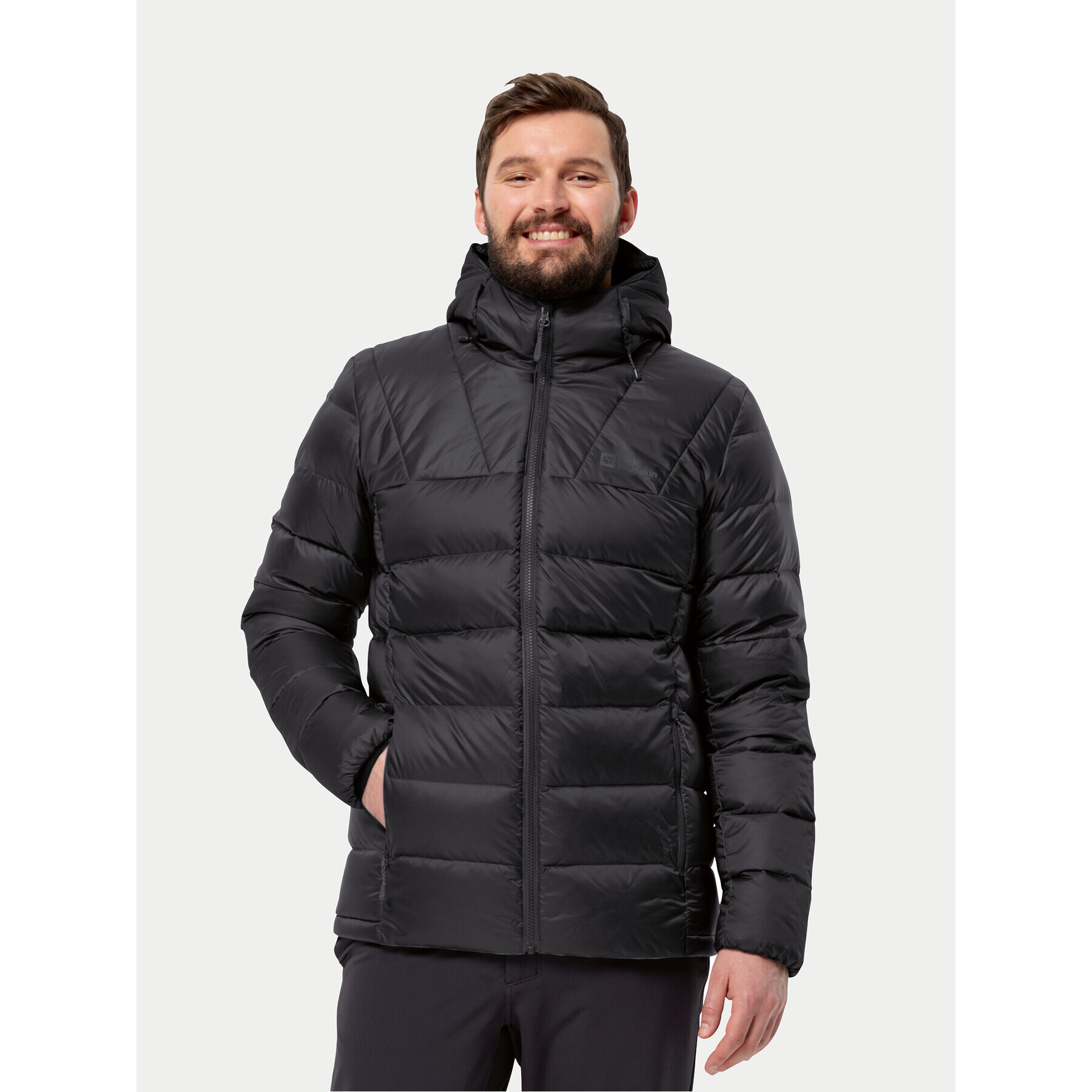 Jack Wolfskin Vatovaná bunda Nebelhorn Down Hoody 1207141 Černá Regular Fit - Pepit.cz