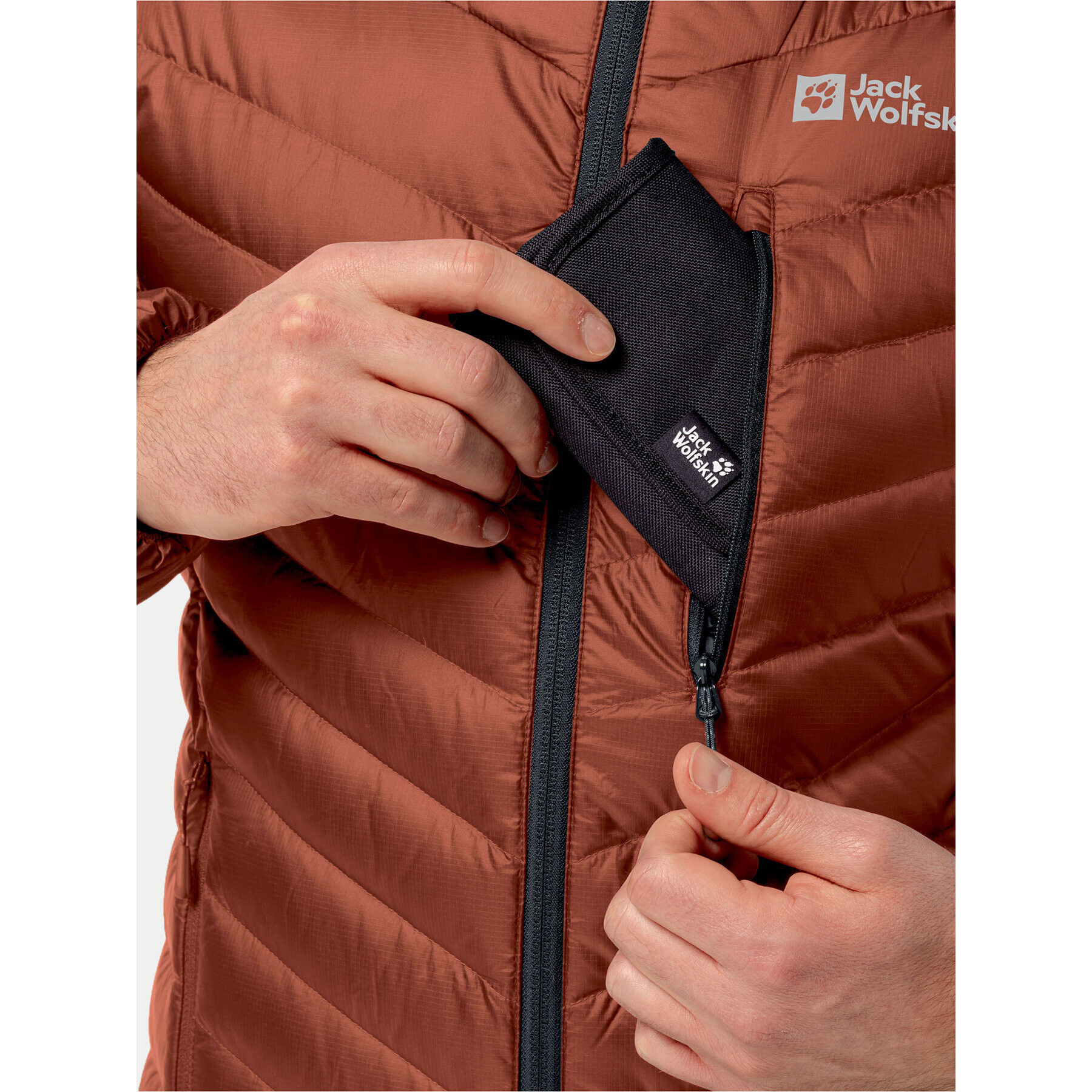 Jack Wolfskin Vatovaná bunda Passamani Down Hoody 1207241 Červená Regular Fit - Pepit.cz