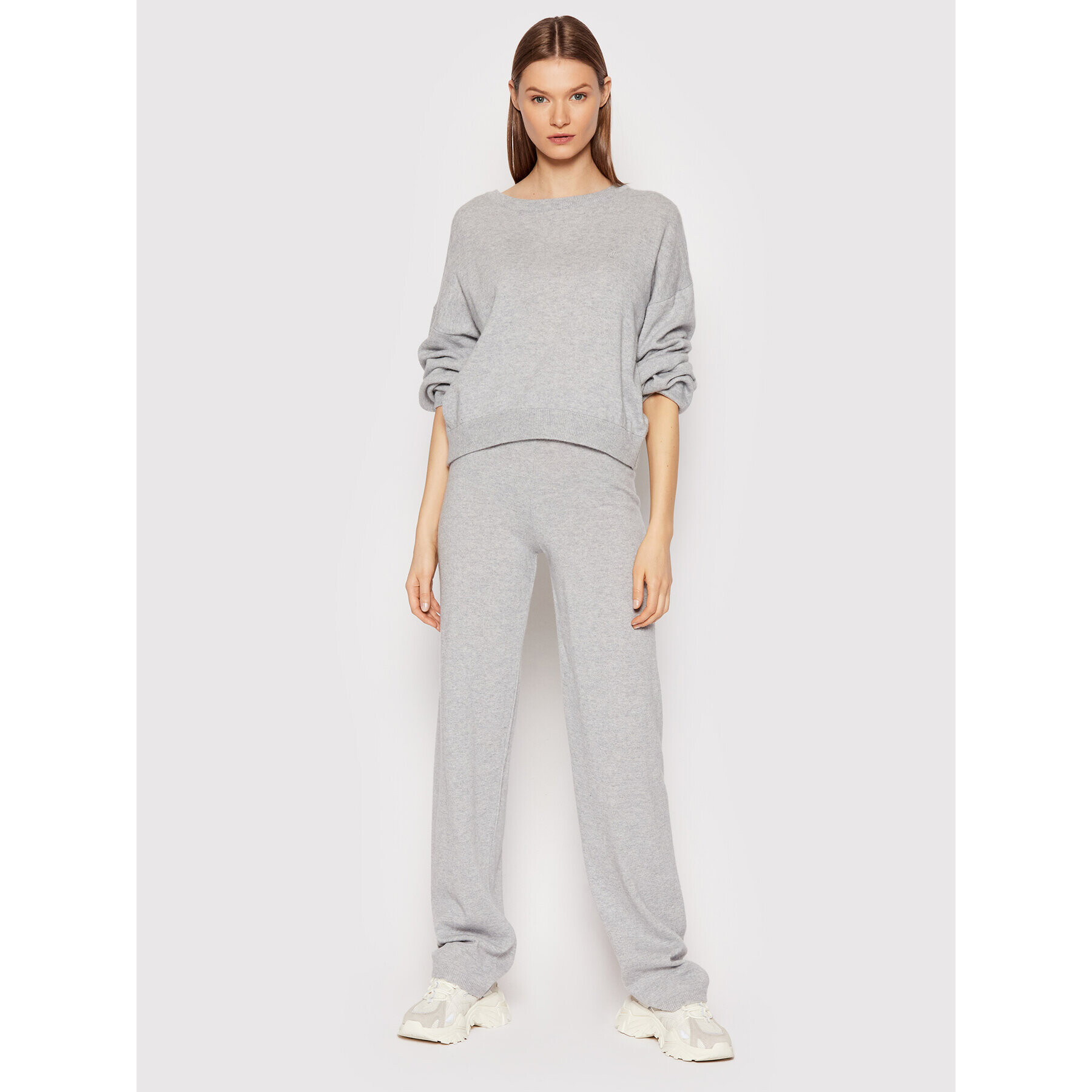 Juicy Couture Svetr JCKA221002 Šedá Relaxed Fit - Pepit.cz