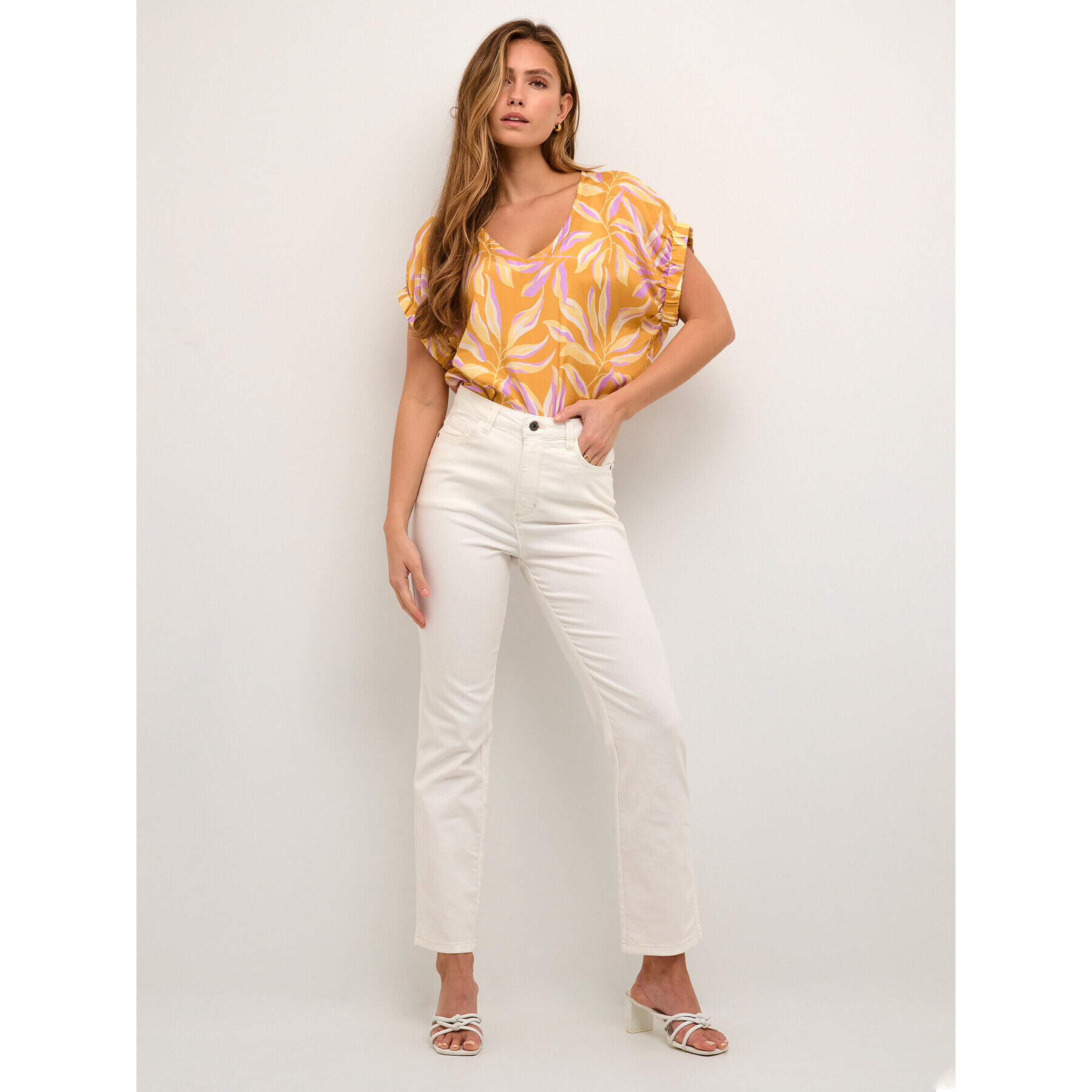 Kaffe Jeansy Zelina 10506341 Bílá Straight Fit - Pepit.cz