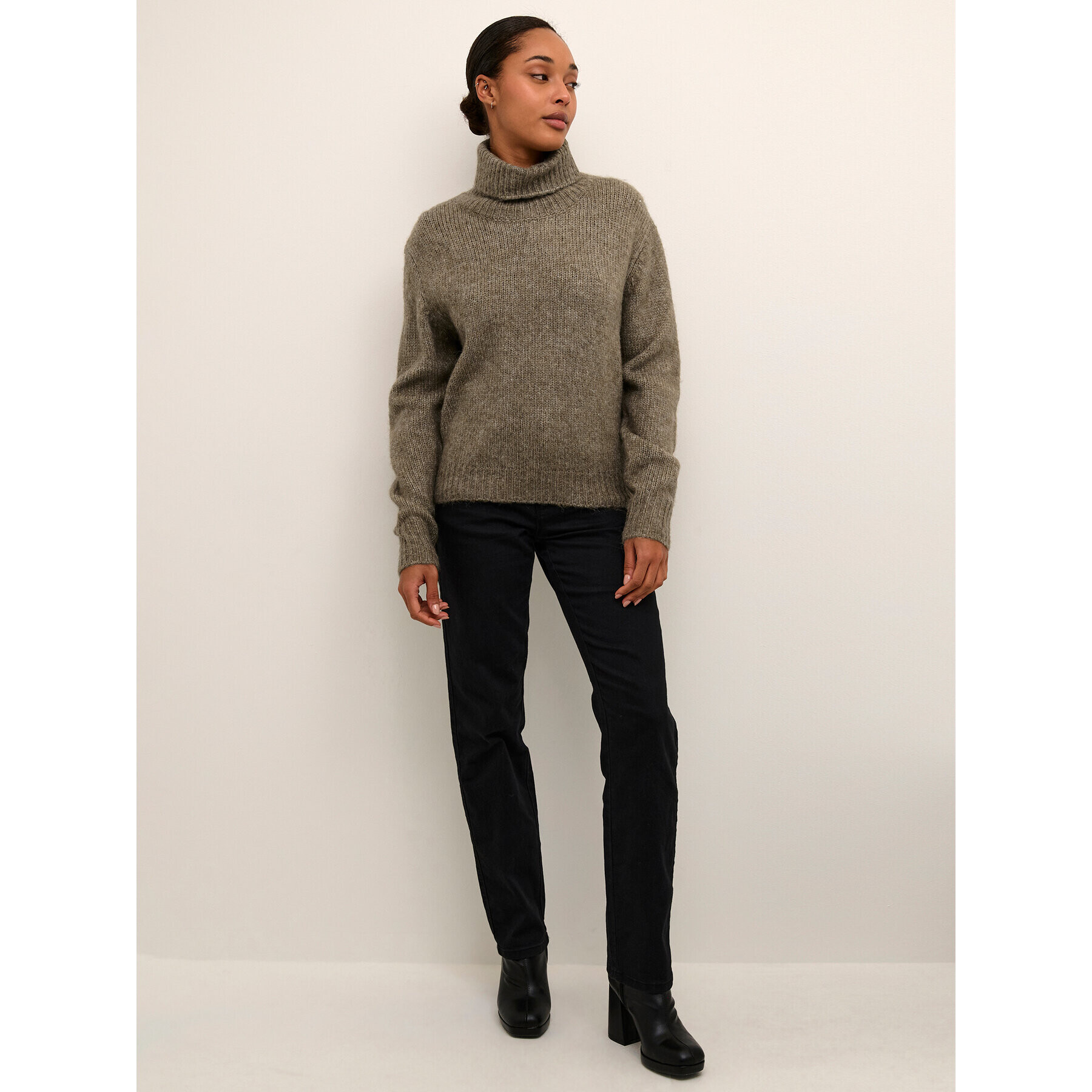 Kaffe Svetr Kaalioma Rollneck 10506946 Béžová Loose Fit - Pepit.cz