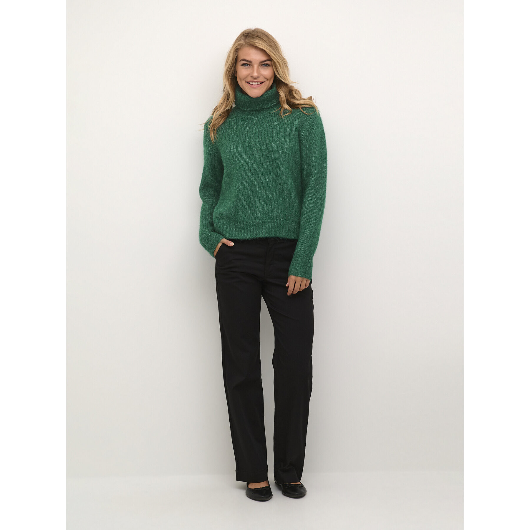 Kaffe Svetr Kaalioma Rollneck 10506946 Zelená Loose Fit - Pepit.cz