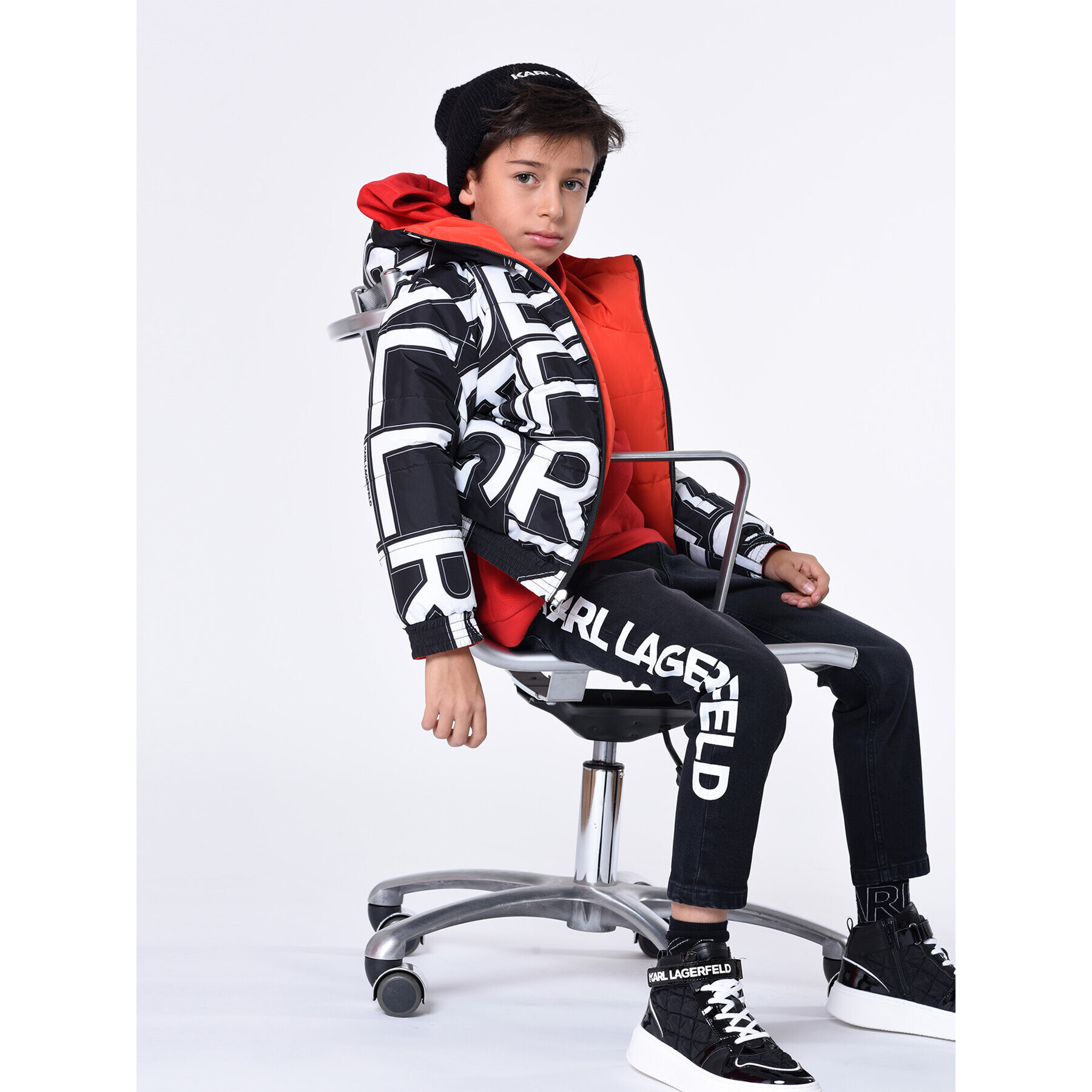 Karl Lagerfeld Kids Vatovaná bunda Z26107 D Černá Regular Fit - Pepit.cz