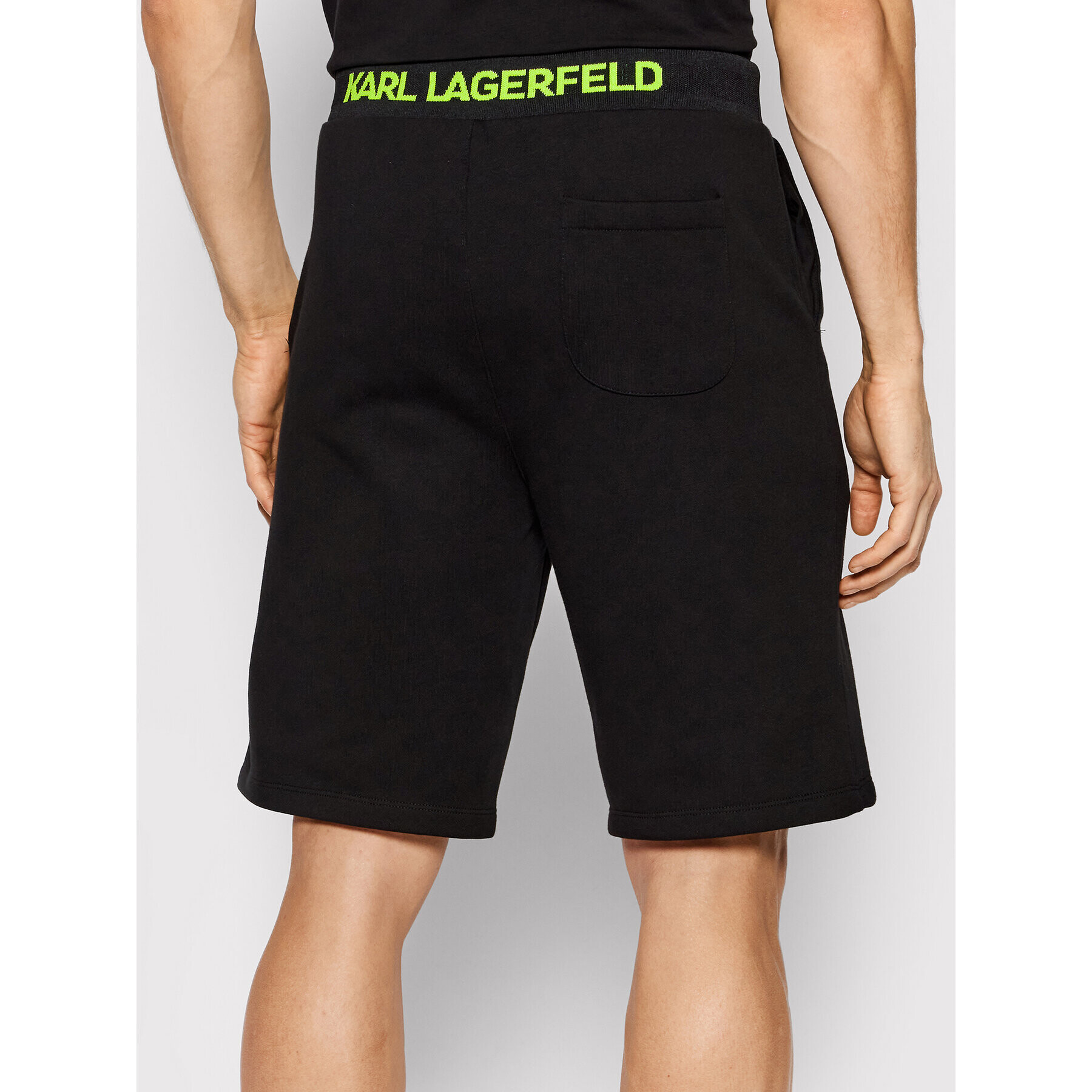 KARL LAGERFELD Sportovní kraťasy Sweat 705424 521900 Černá Regular Fit - Pepit.cz