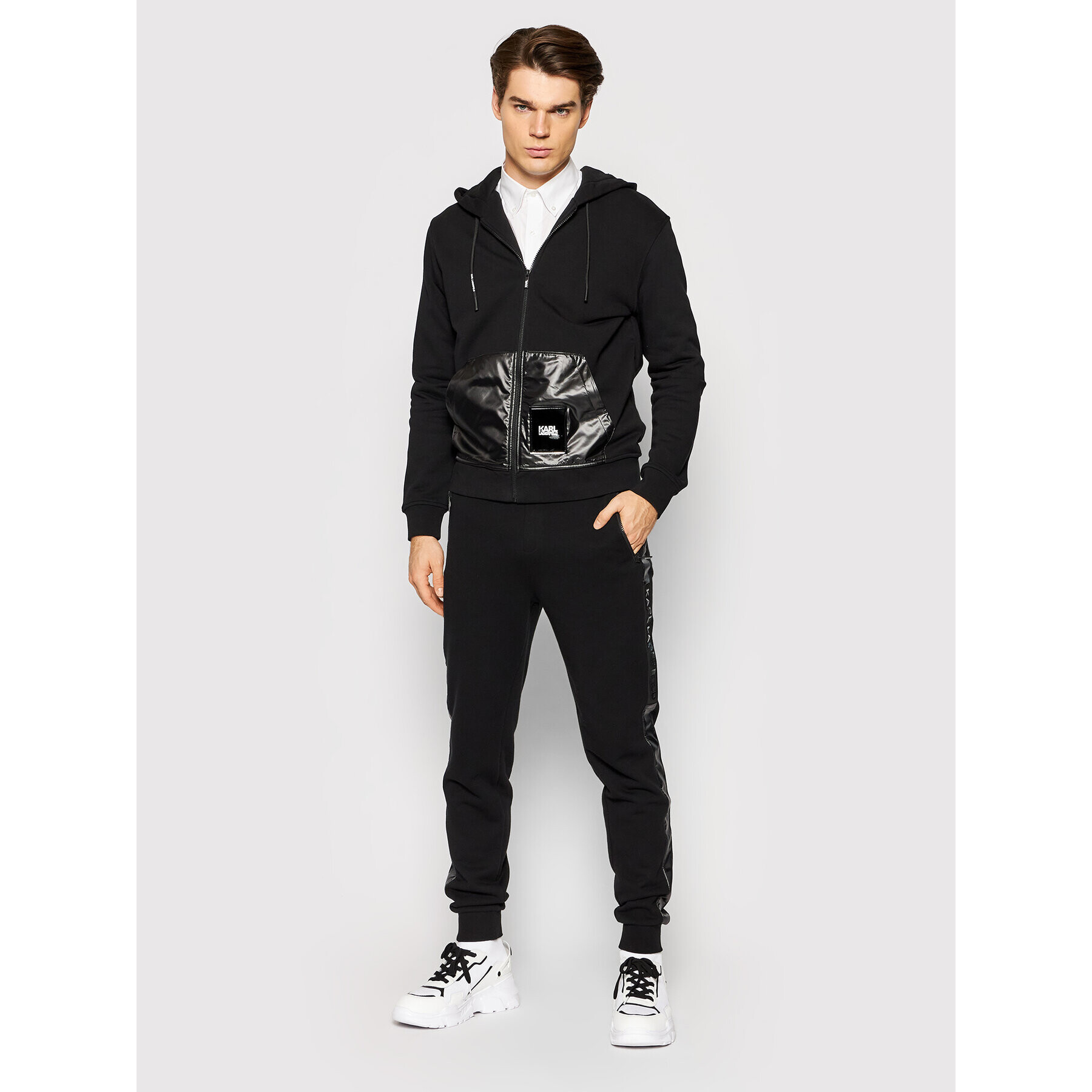 KARL LAGERFELD Teplákové kalhoty 705011 512910 Černá Relaxed Fit - Pepit.cz