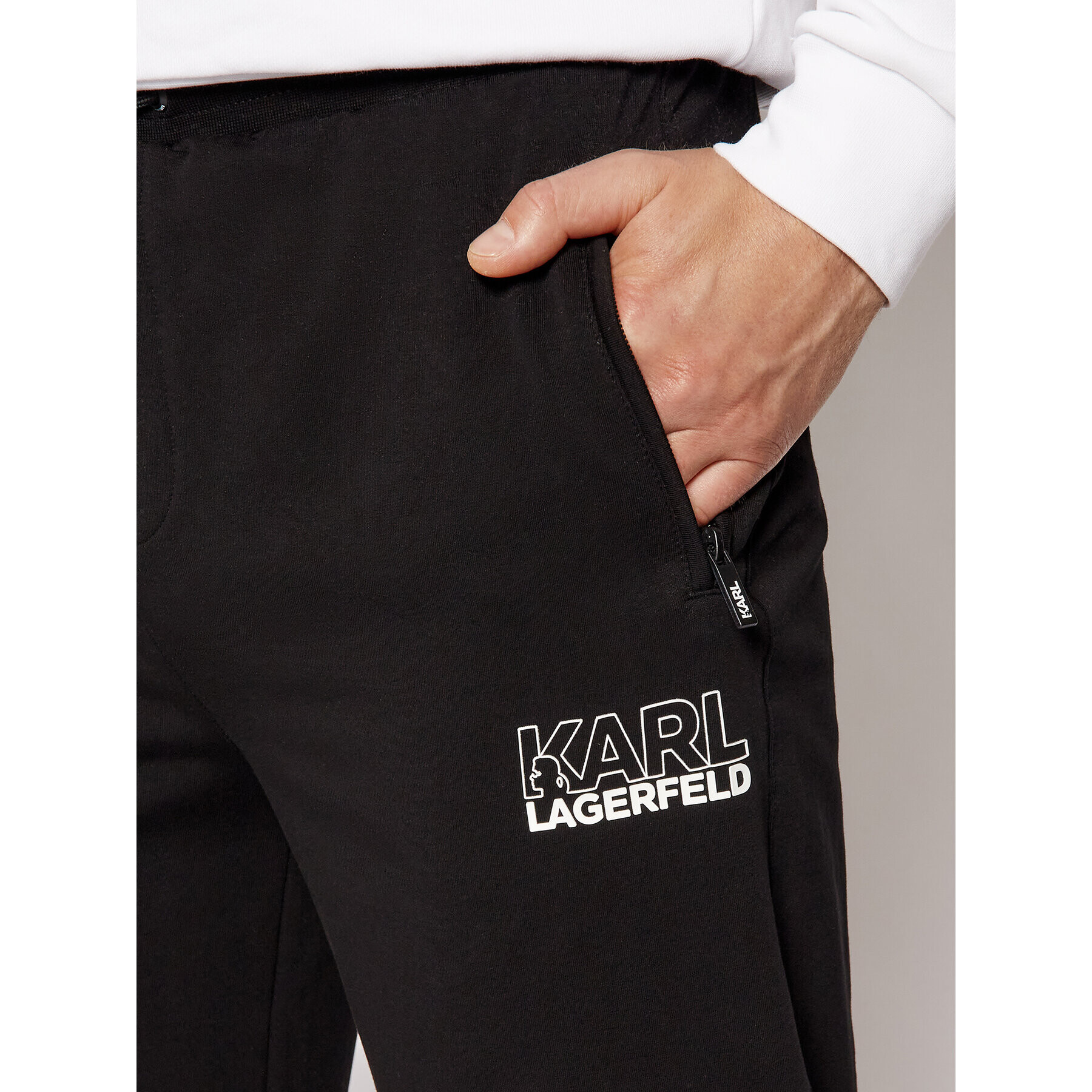 KARL LAGERFELD Teplákové kalhoty 705035 511902 Černá Regular Fit - Pepit.cz